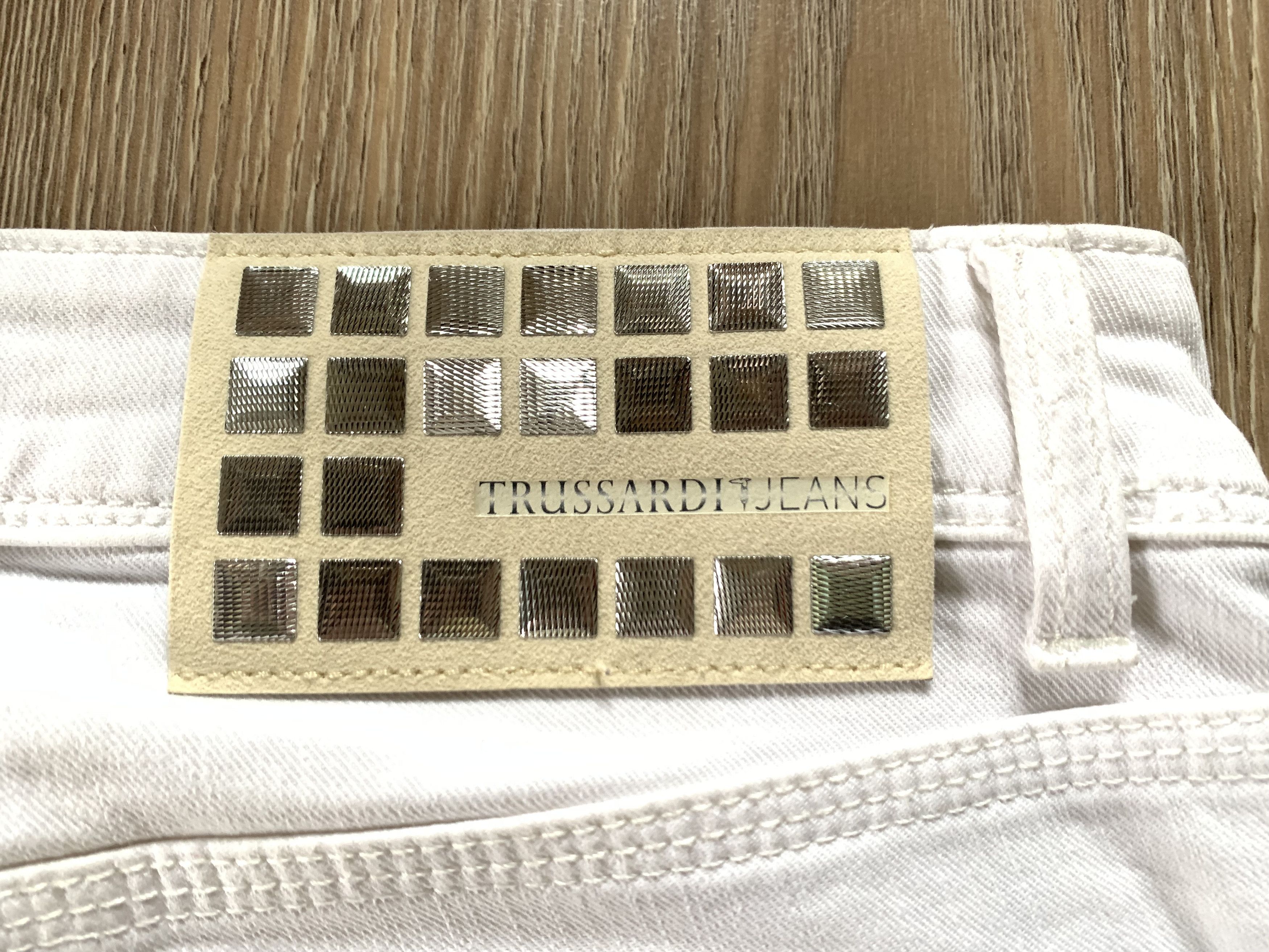 Trussardi × Vintage Trussardi Vintage White Denim Jeans Size 25" / US 0 / IT 36 - 7 Thumbnail