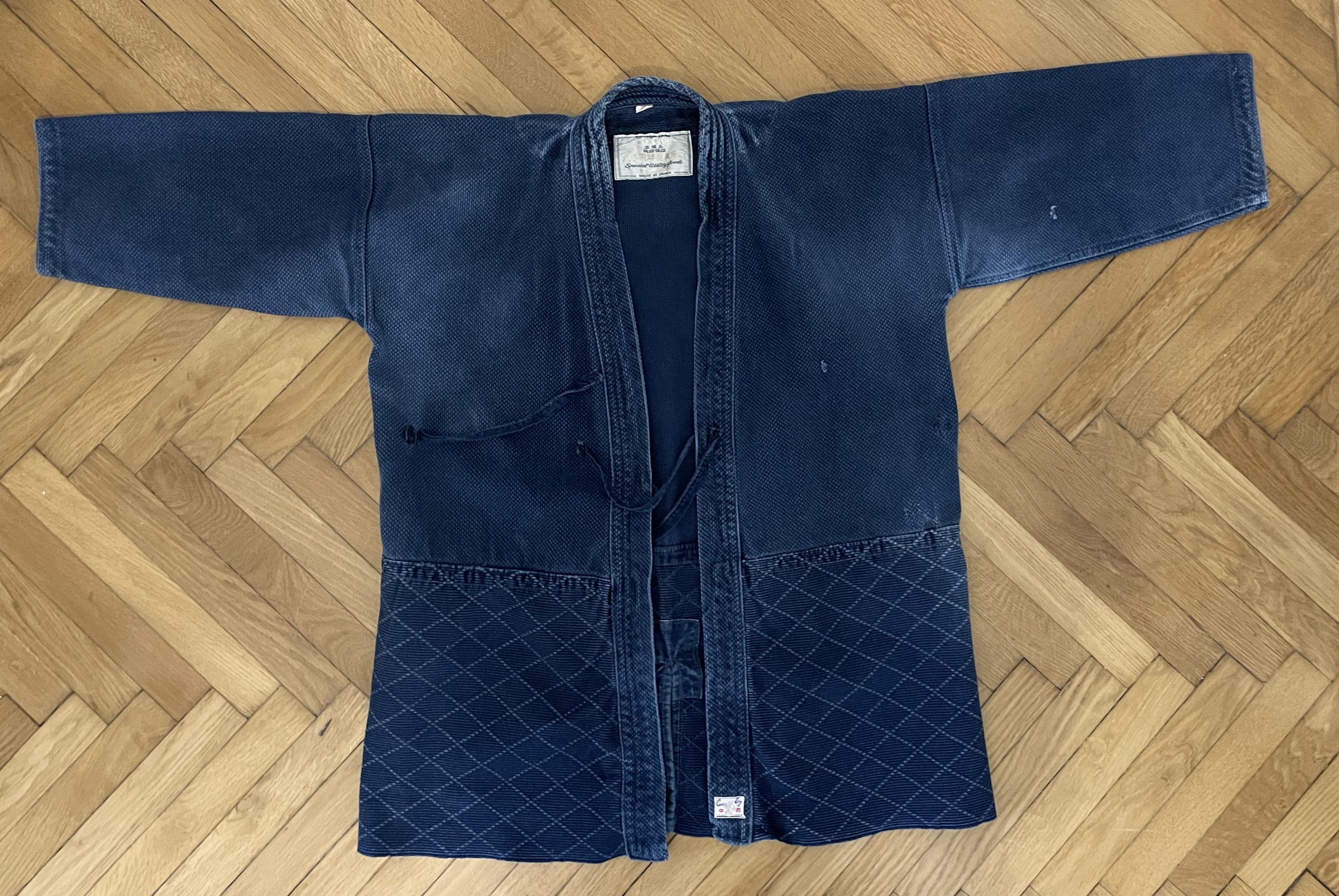 Japanese Brand Denim Sashiko Kimono .. Osaka Japan Size US L / EU 52-54 / 3 - 1 Thumbnail