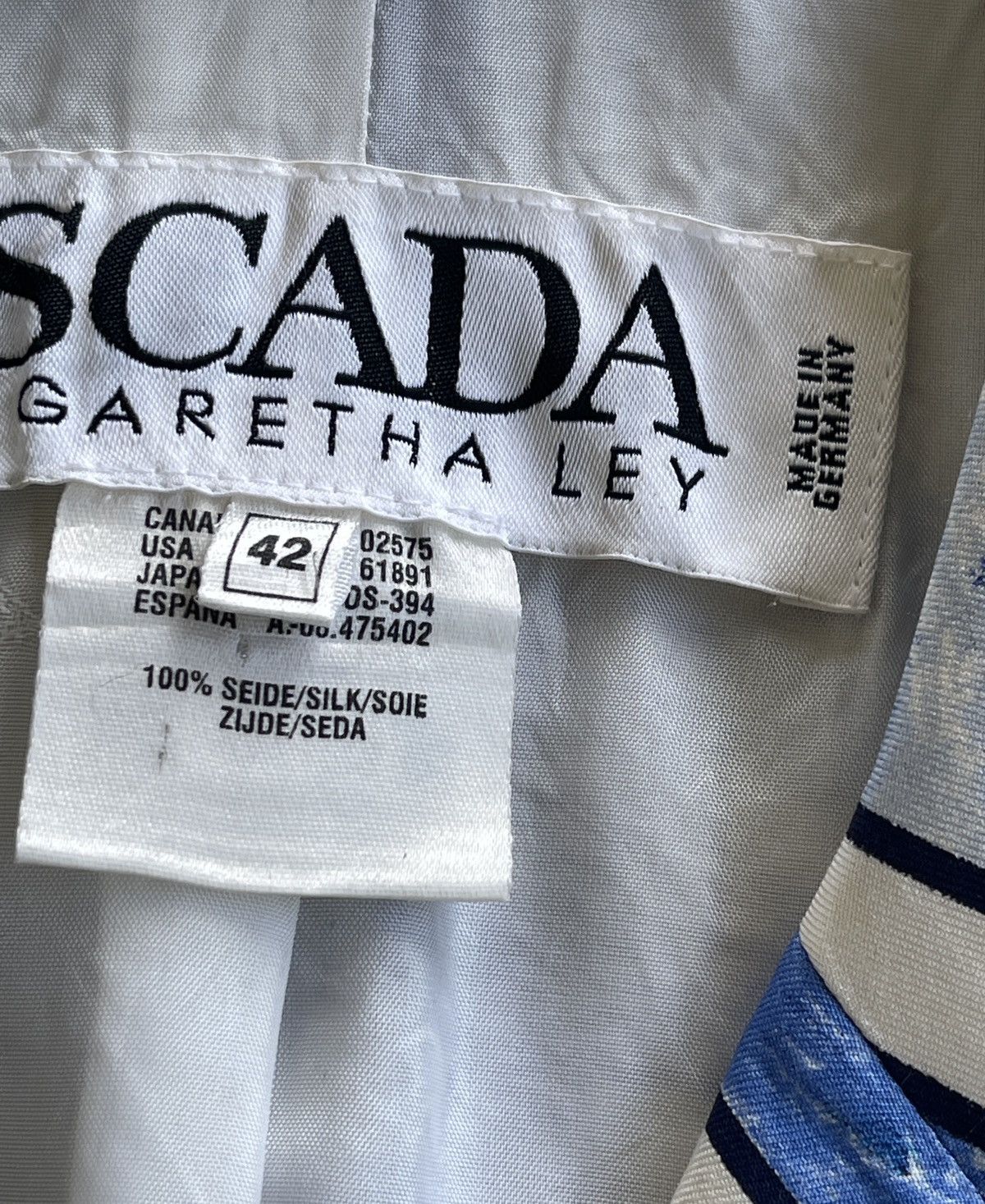 Escada Luxury Escada Silk Dolphin Printed Size M / US 6-8 / IT 42-44 - 13 Thumbnail
