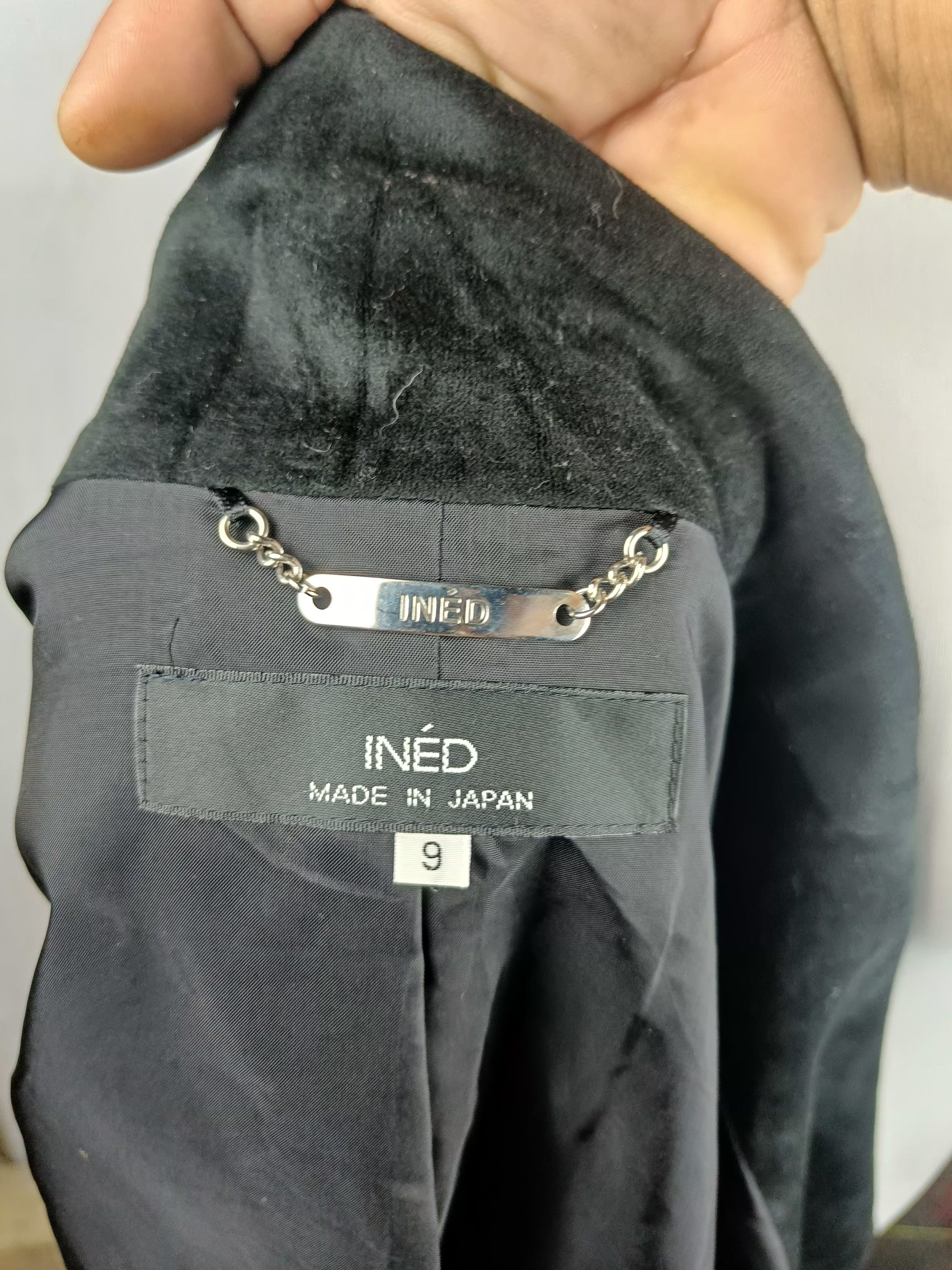 Yohji Yamamoto INED BLACK VELOUR SINGLE LAPEL BLAZER Size M / US 6-8 / IT 42-44 - 7 Thumbnail