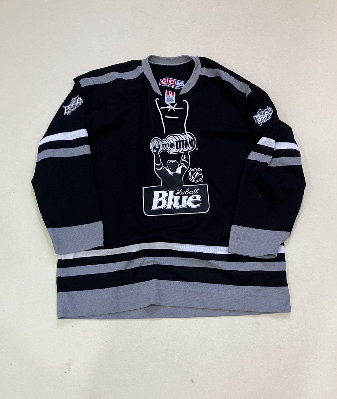 Ccm LABATT BLUE CANADA Beer NHL jersey Size US XL / EU 56 / 4 - 1 Thumbnail