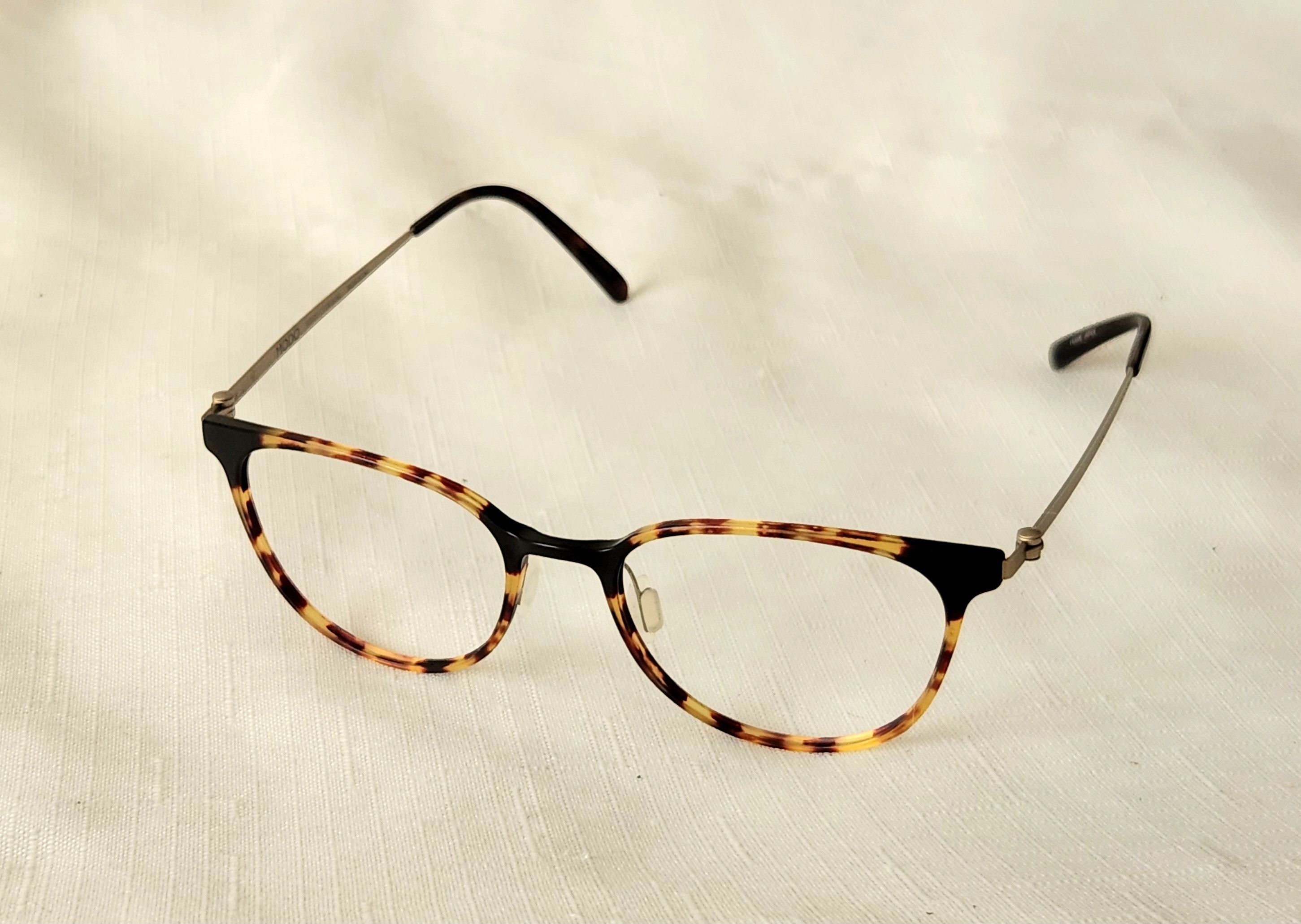 Other MODO Eyeglasses Frames R1000 Titanium Model 7000 Tortoise Size ONE SIZE - 1 Thumbnail