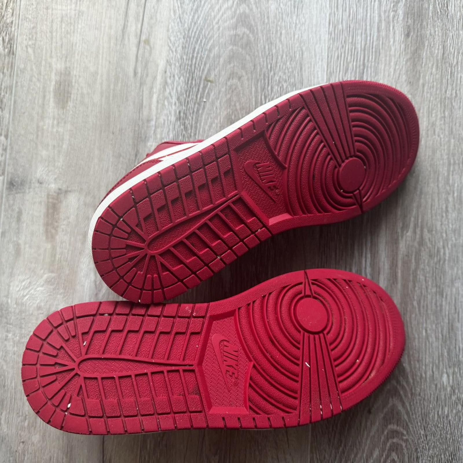 Jordan Brand NIKE • JORDAN 1 Low "Cardinal Red" (9M) Size US 9 / EU 42 - 6 Thumbnail