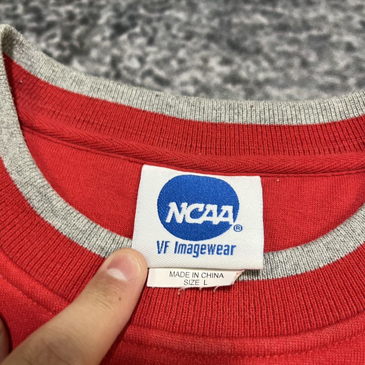 Vintage Vintage Ohio State University Buckeyes Crewneck Red Large Size US L / EU 52-54 / 3 - 5 Thumbnail