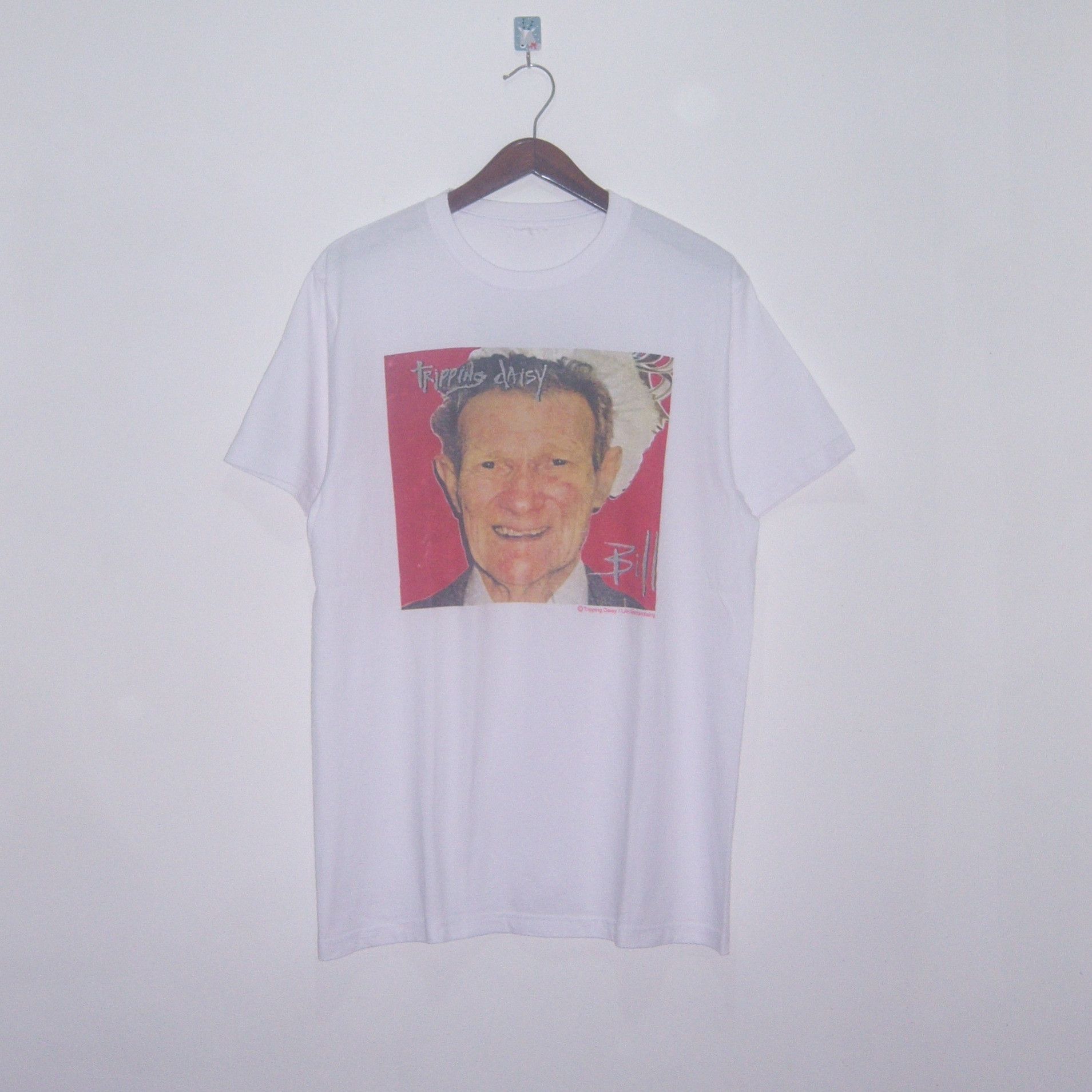 Band Tees Y2k Tripping Daisy Kroq 106.7 FM Band Tees Size US L / EU 52-54 / 3 - 1 Thumbnail