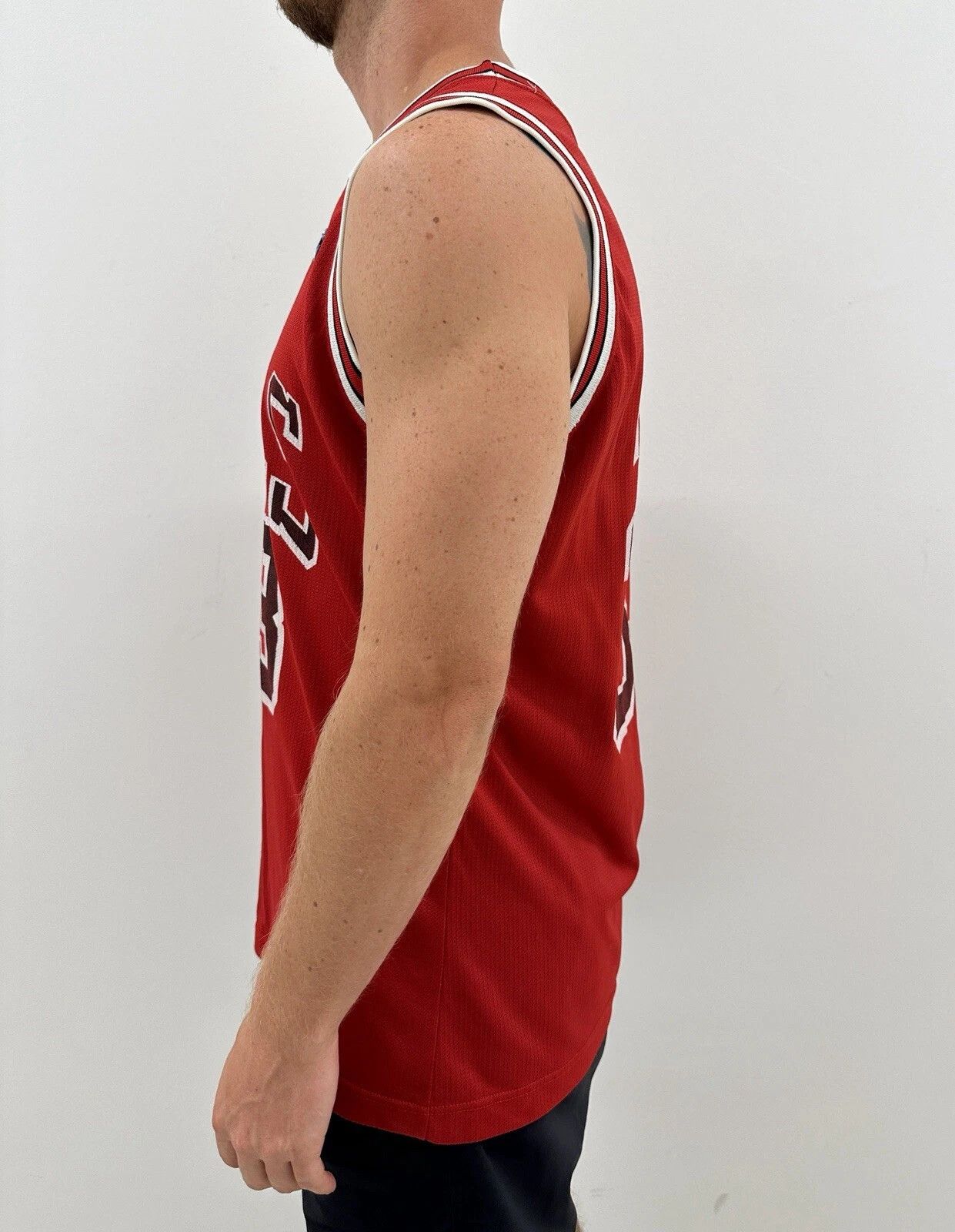Champion Vintage Chicago Bulls Jersey Champion #33 Scottie Pippen USA Size US L / EU 52-54 / 3 - 6 Thumbnail