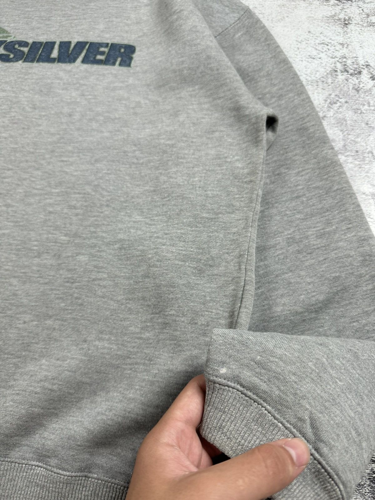 Quiksilver Quicksilver Vintage 90S-00S Big Logo Basic Gray Sweatshirt Size US M / EU 48-50 / 2 - 8 Thumbnail