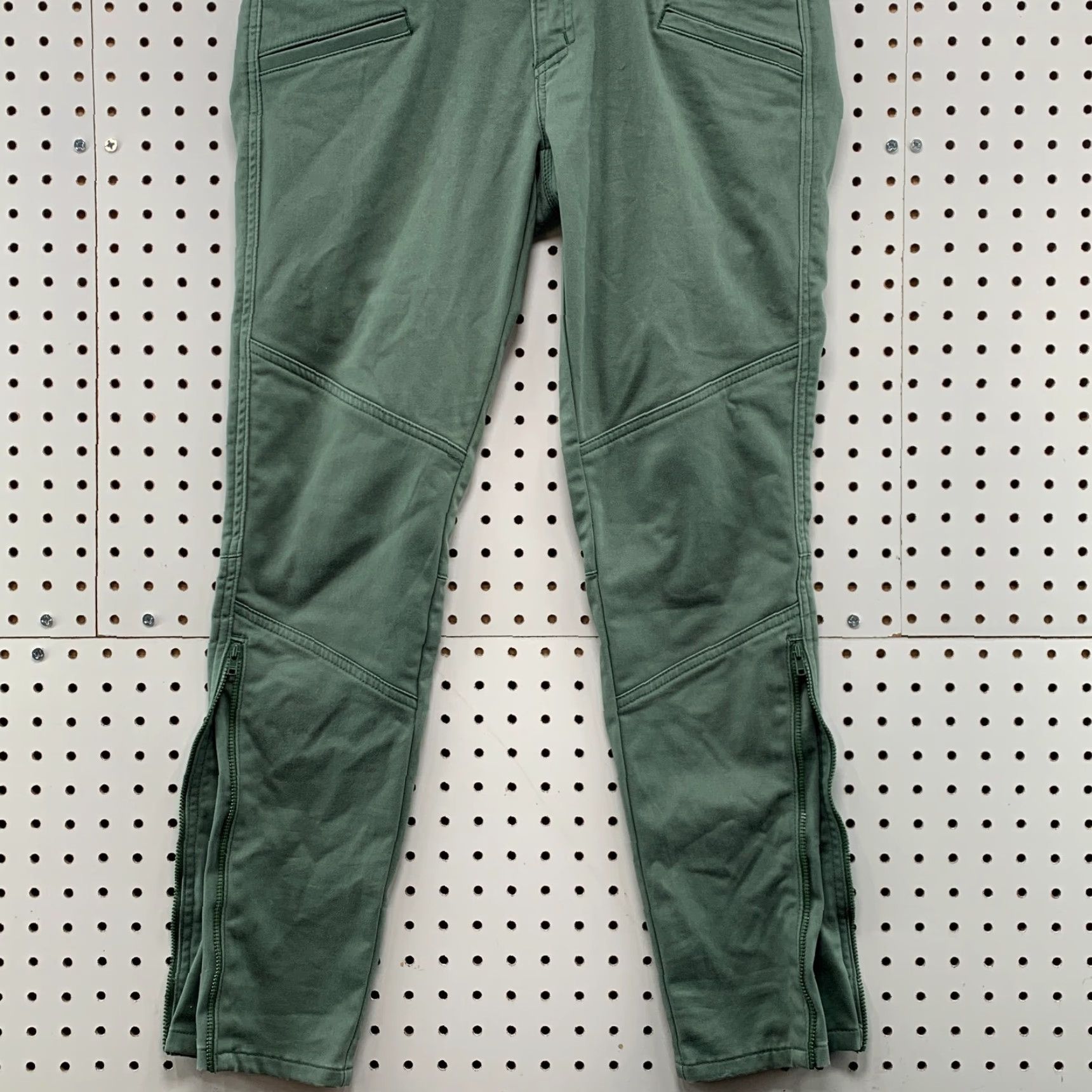 Vintage 5.11 Tactical Pants Womens Size 6 Green 30x28 Zip Ankle Slim Regular Inseam 28 in Size 28" / US 6 / IT 42 - 3 Thumbnail