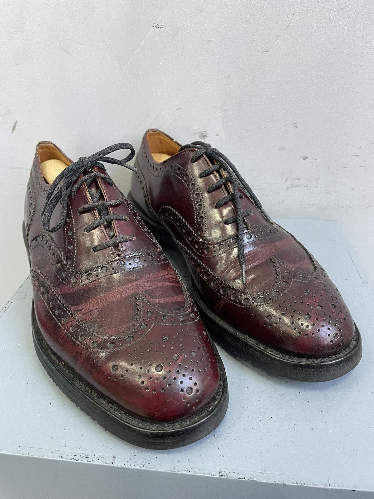 Church's Churchs brogue red sporty shoes bold classic style Size US 8.5 / EU 41-42 - 10 Thumbnail