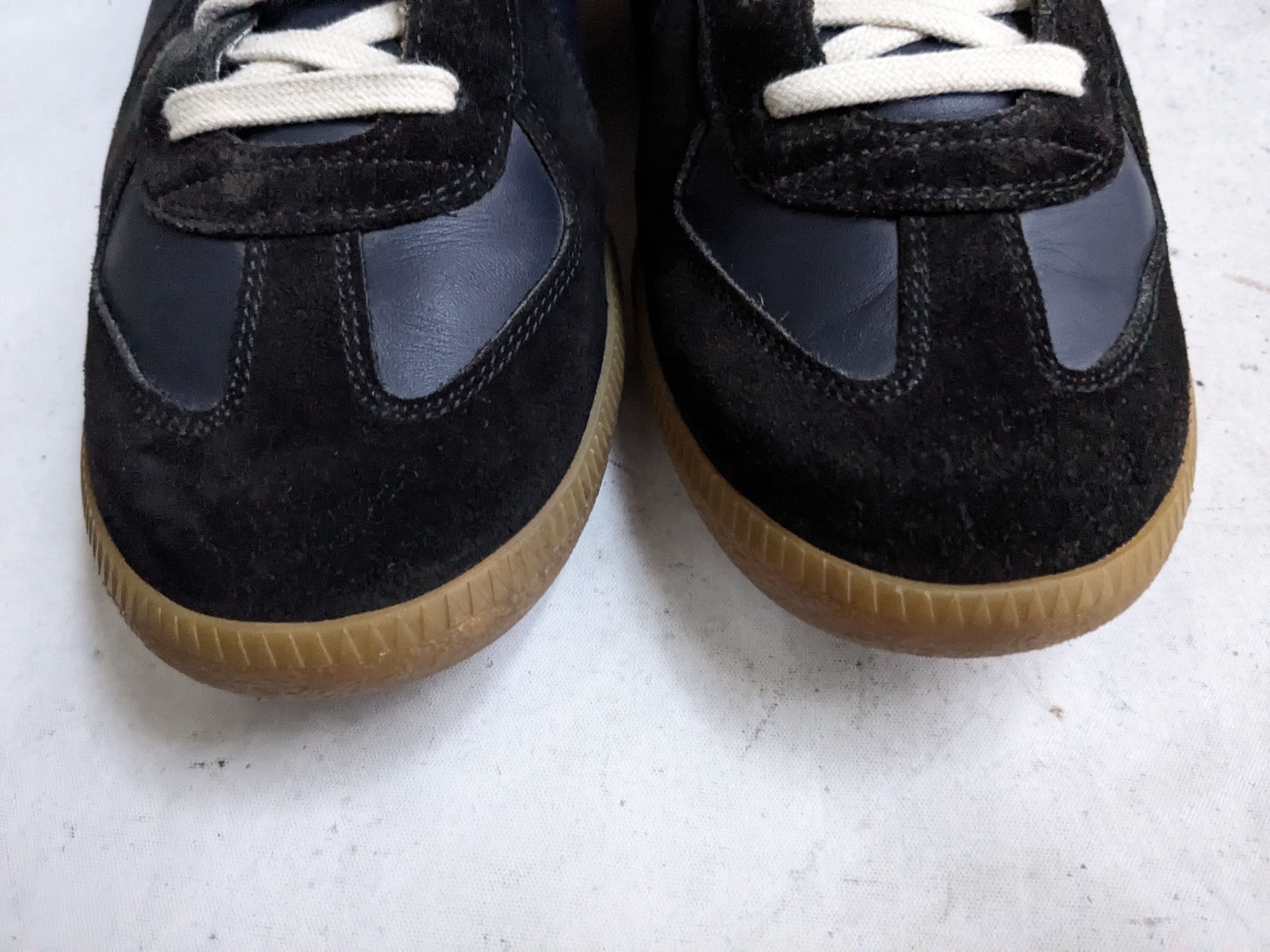 Maison Margiela Maison Margiela Replica GAT Navy Blue 10 43 Low Tops Gum Size US 10 / EU 43 - 4 Thumbnail