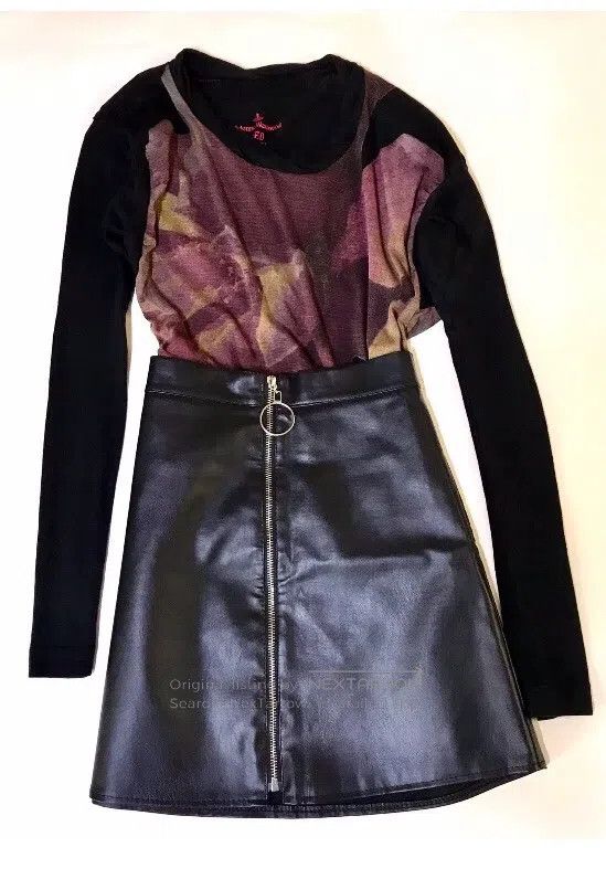 Vivienne Westwood Vivienne Westwood Beautiful floral design cotton black top Size M / US 6-8 / IT 42-44 - 8 Thumbnail