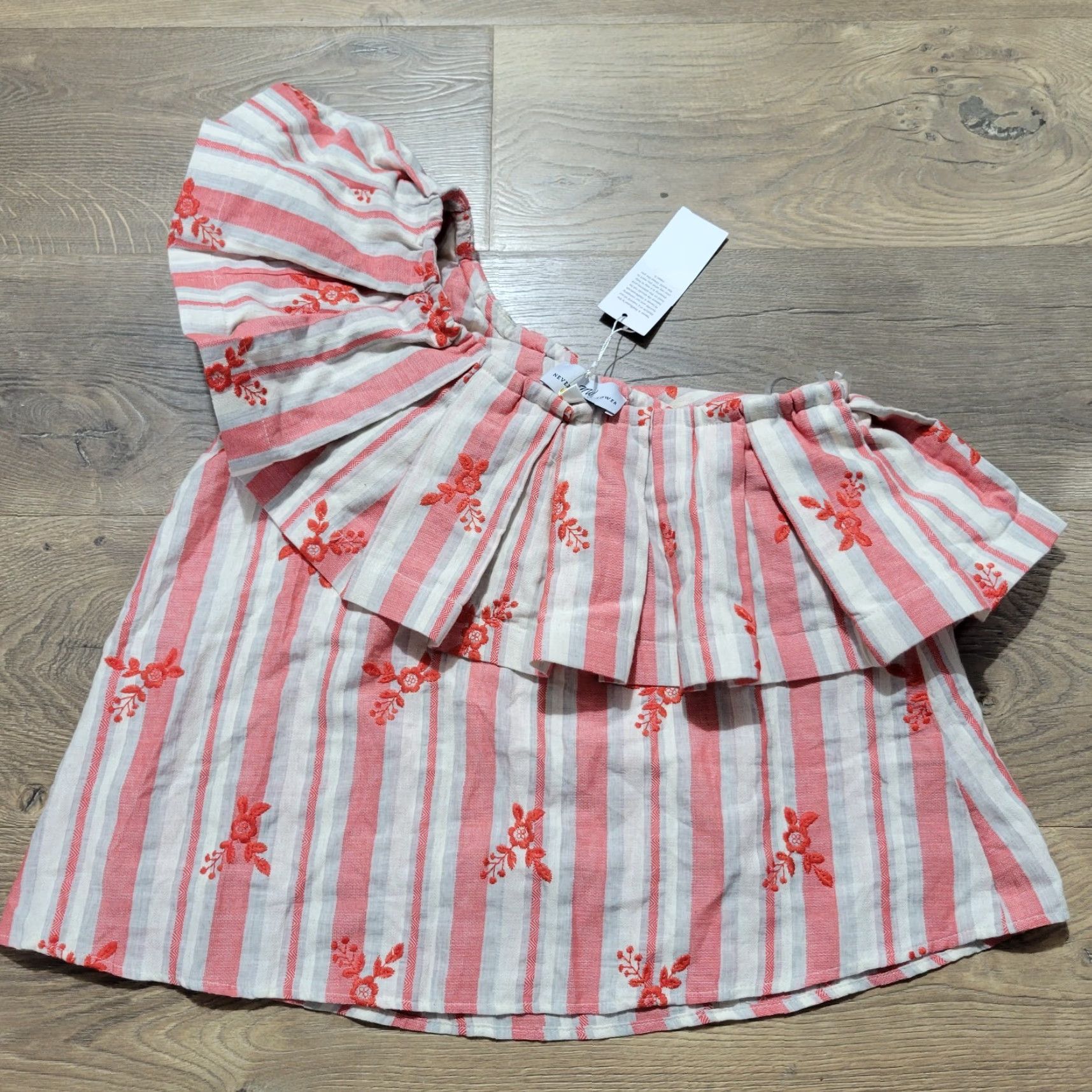 Vintage never a wallflower One Shoulder Blouse Sz XS Striped Red 100% Cotton Embroidery Shirt Womens Short Review: 90s Flounce Ladies Shirt Size XS / US 0-2 / IT 36-38 - 3 Thumbnail