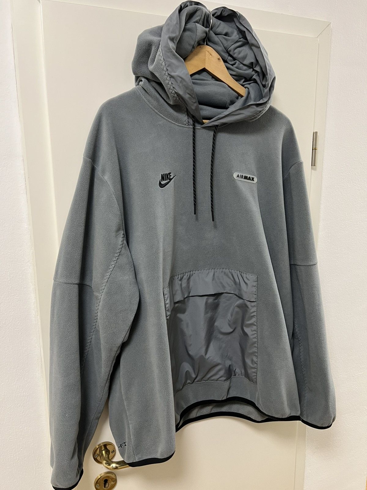 Nike Nike Air Max Therma-FIT Fleece Hoodie (Gray) Size US XL / EU 56 / 4 - 1 Thumbnail