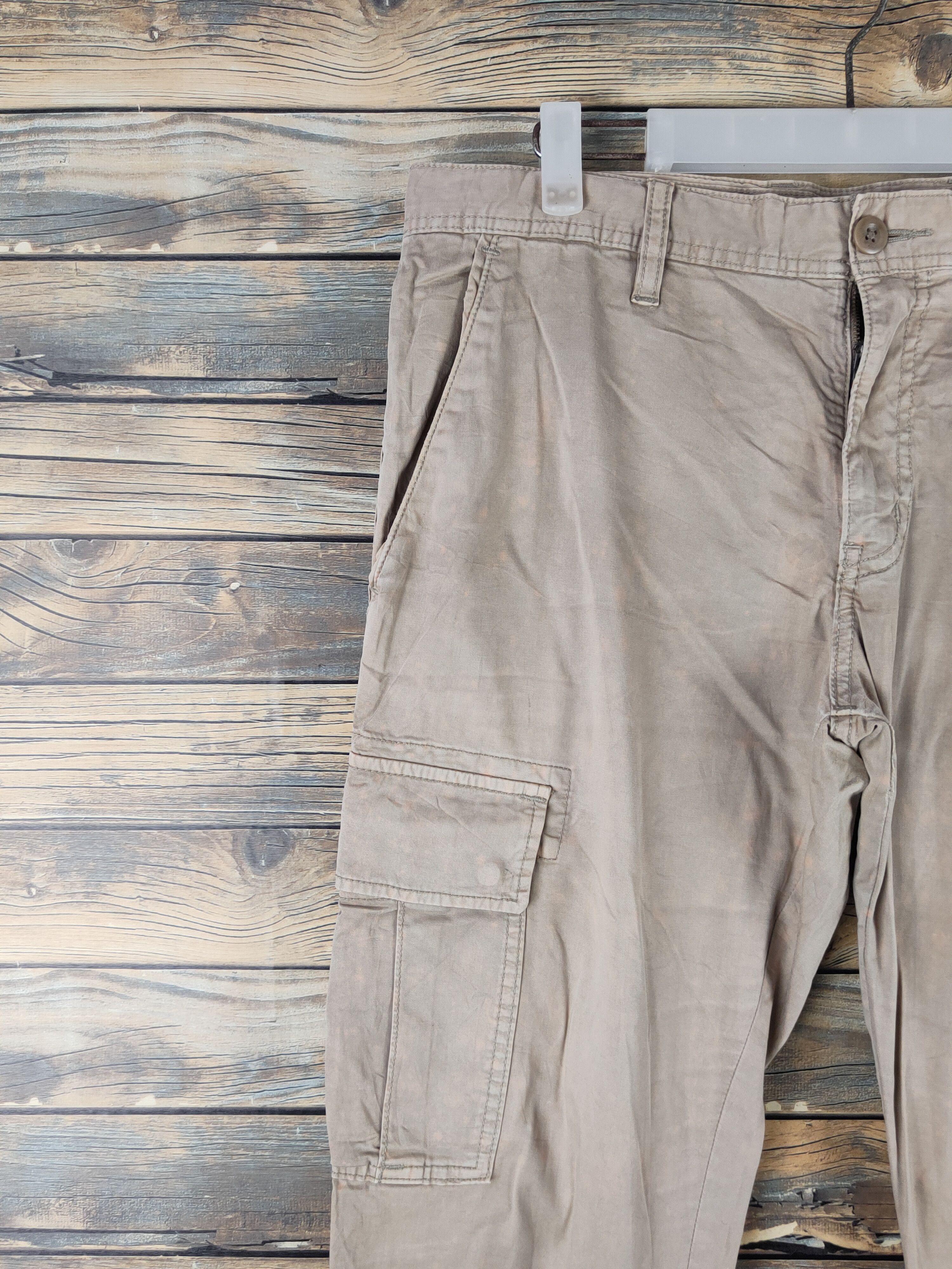 Japanese Brand DL Uniqlo Beige Multipocket Cargo Pants #2371 Size US 35 - 3 Thumbnail