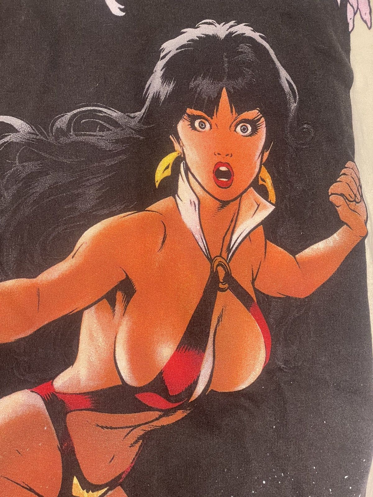 Supreme Supreme Vampirella Tee Pale Yellow Medium Size US M / EU 48-50 / 2 - 4 Thumbnail