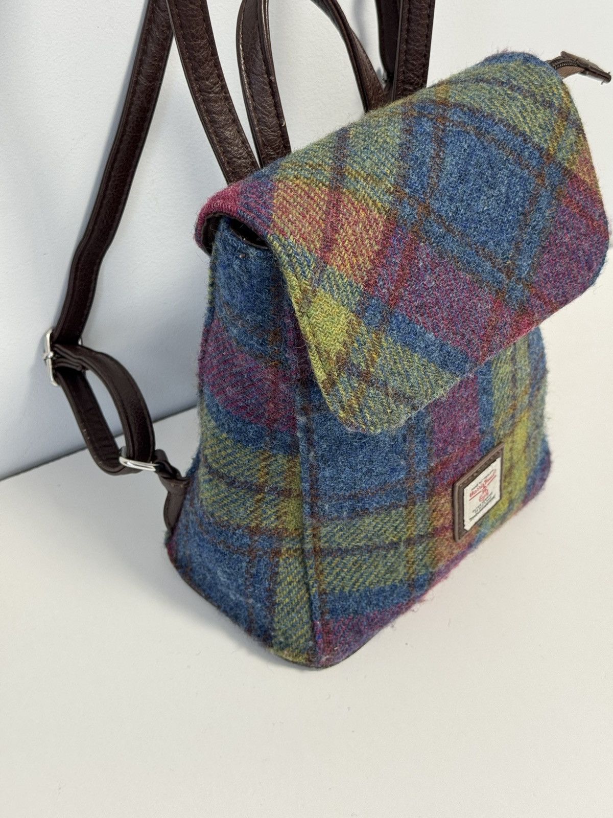 Harris Tweed AUTHENTIC HARRIS TWEED MINI BACKPACK TUMMEL GLEN APPIN Col Size ONE SIZE - 7 Thumbnail