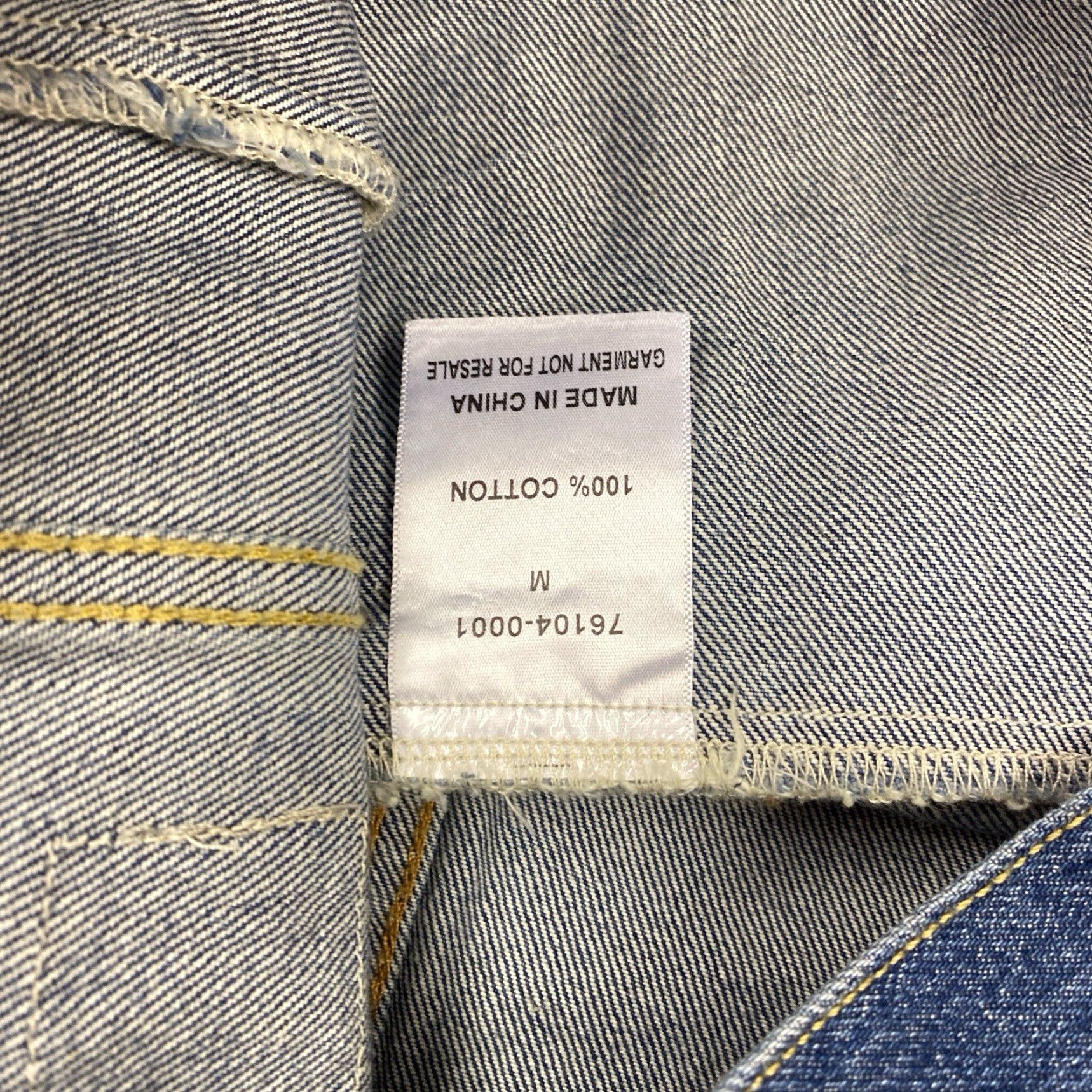 Levi's VINTAGE Levi's Trucker Denim Jacket Men M Blue Jeans Coat Stock Sample Tag Stencil Metal Collared Good Condition Size US M / EU 48-50 / 2 - 5 Thumbnail