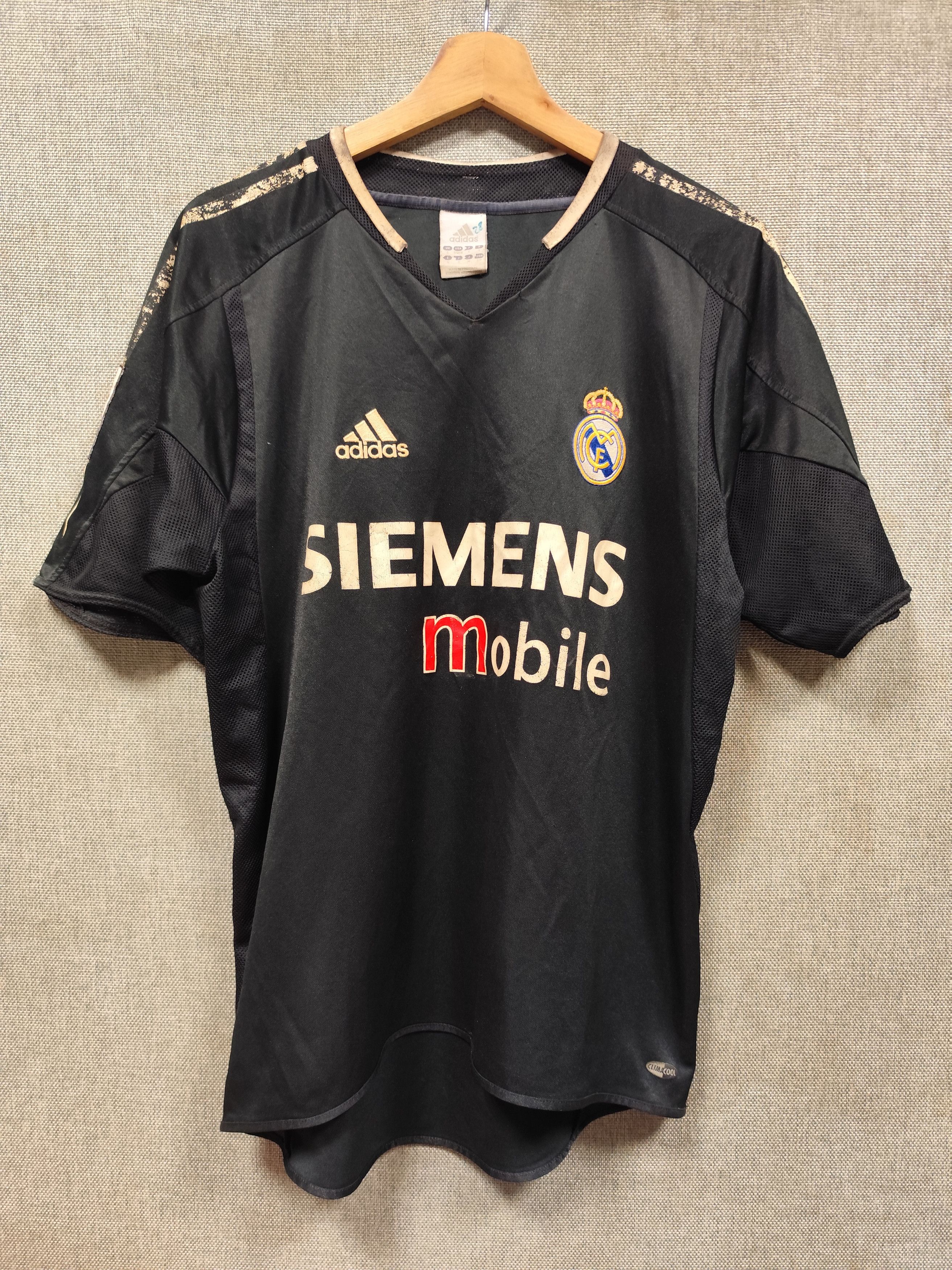 Adidas Real madrid adidas soccer jersey Size US M / EU 48-50 / 2 - 1 Thumbnail