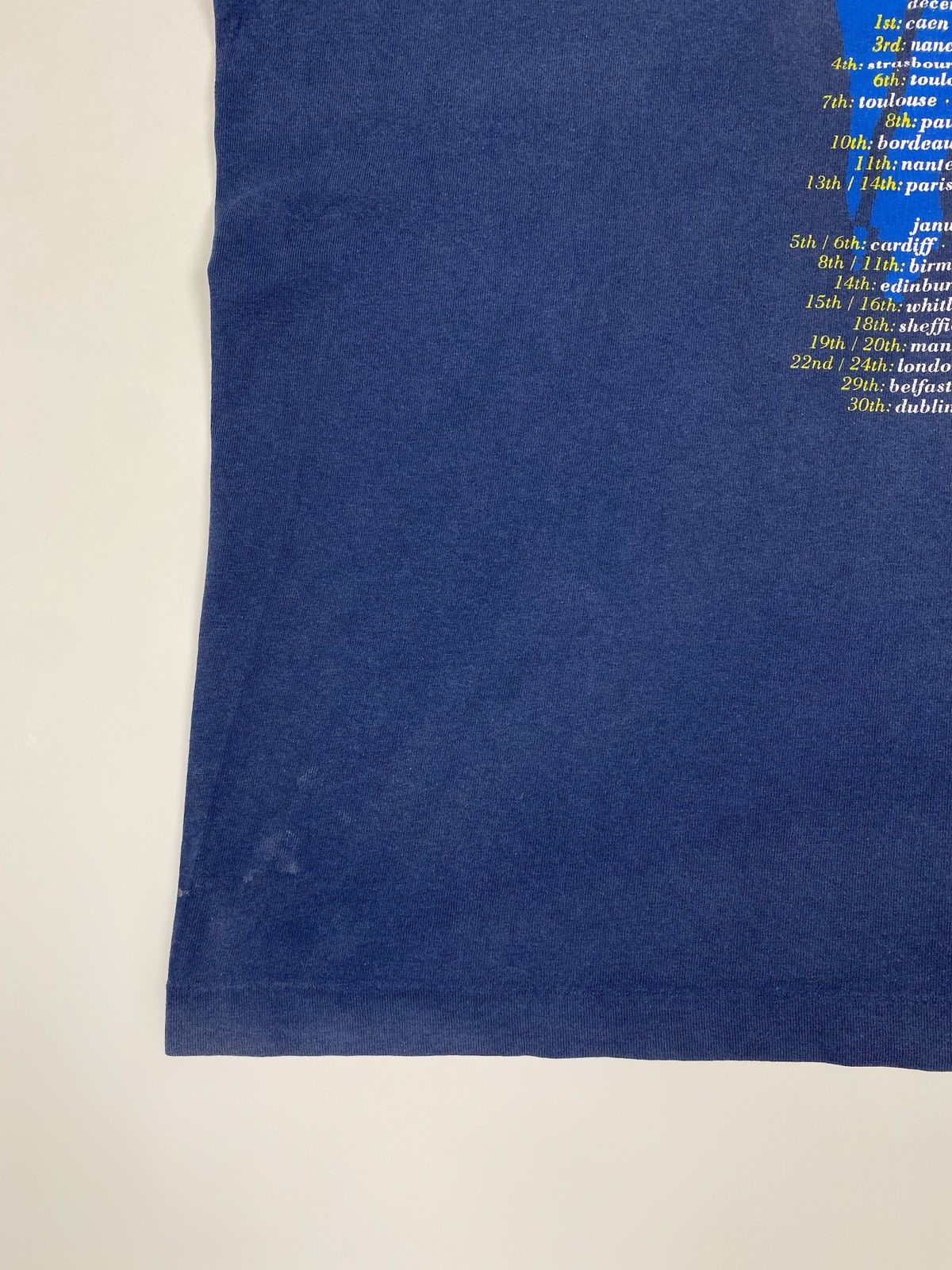 Band Tees 1993 Vintage Thrashed UB40 Promises And Lies World Tour Tee Size US XL / EU 56 / 4 - 11 Thumbnail
