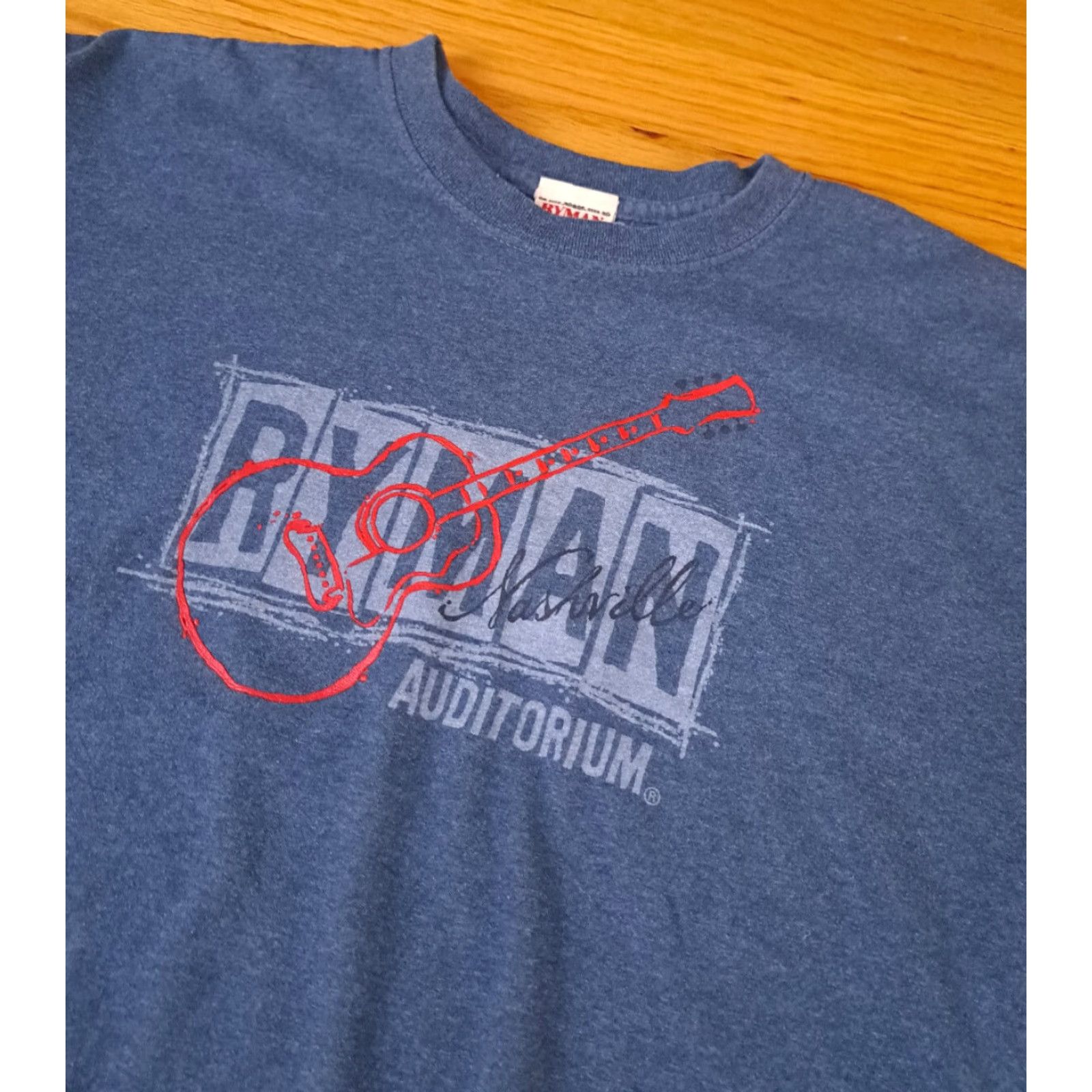 Vintage VINTAGE Ryman Auditorium Nashville T-Shirt Navy L Unisex Adults Short Sleeve Blues Music 21in pit to pit 25in long Medium Fit Regular Size L Boyos? Size US L / EU 52-54 / 3 - 2 Thumbnail