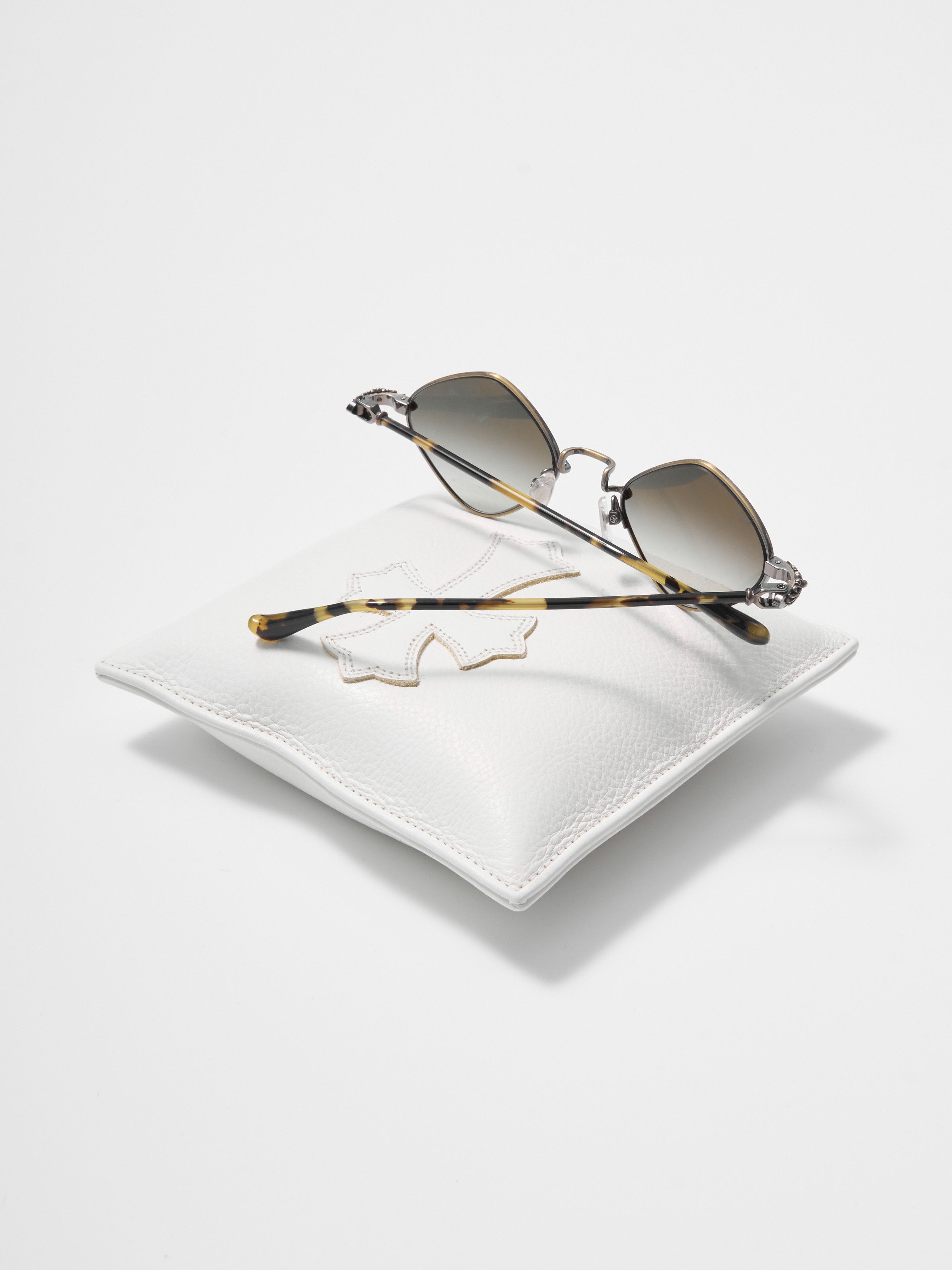 Chrome Hearts CHROME HEARTS DIAMOND DOG Antique Gold/Hollywood Tortoise Size ONE SIZE - 4 Thumbnail