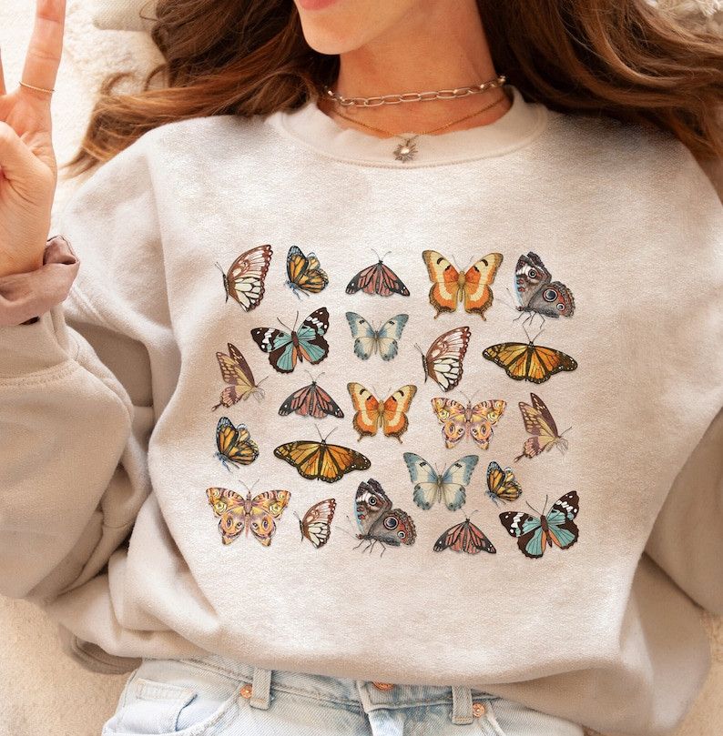 Designer Vintage Butterfly Sweatshirt Size M / US 6-8 / IT 42-44 - 1 Thumbnail