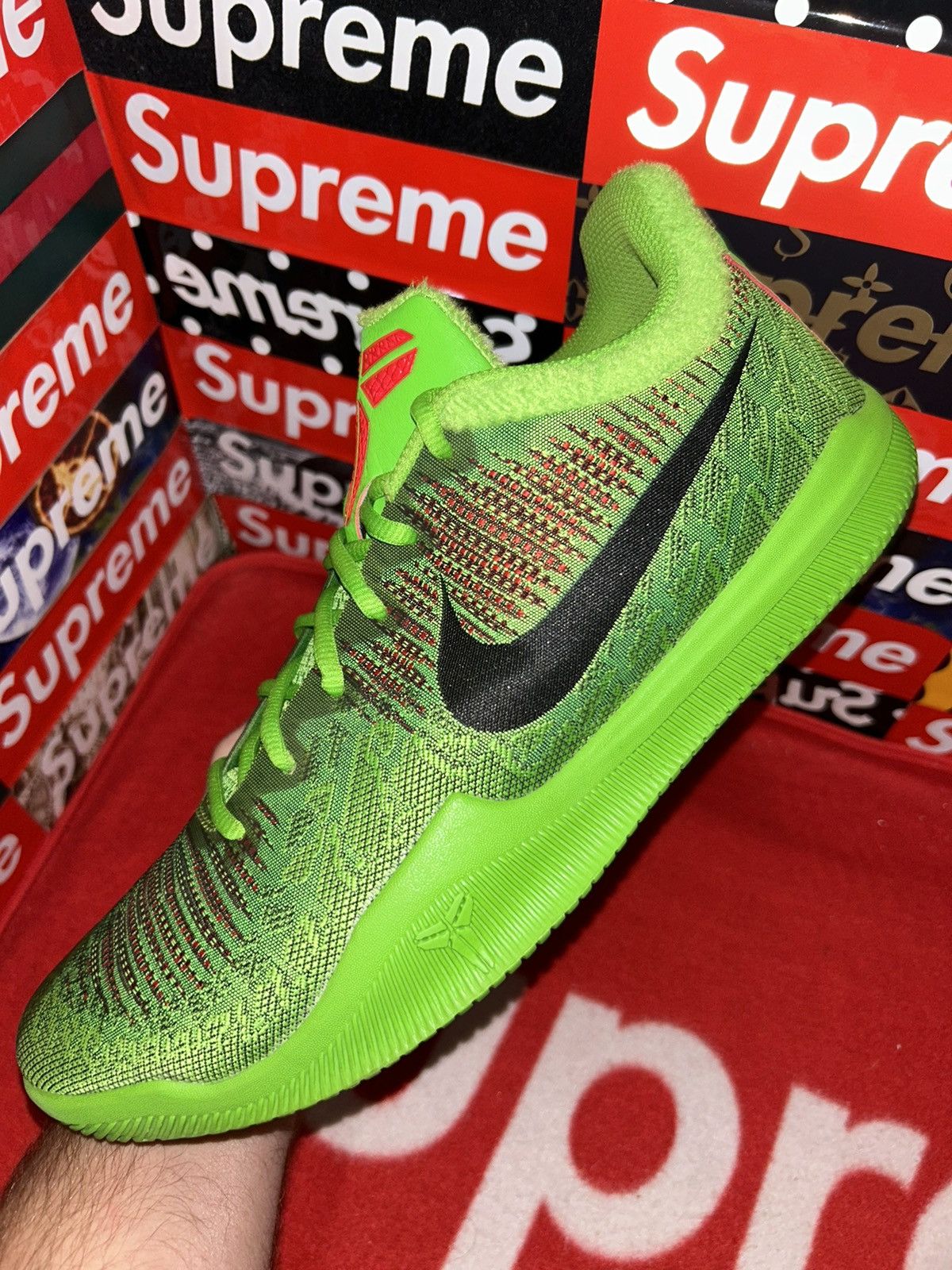 Nike Nike Mamba Rage 'Grinch' - 908972-300 size 10.5 with box Size US 10.5 / EU 43-44 - 6 Thumbnail