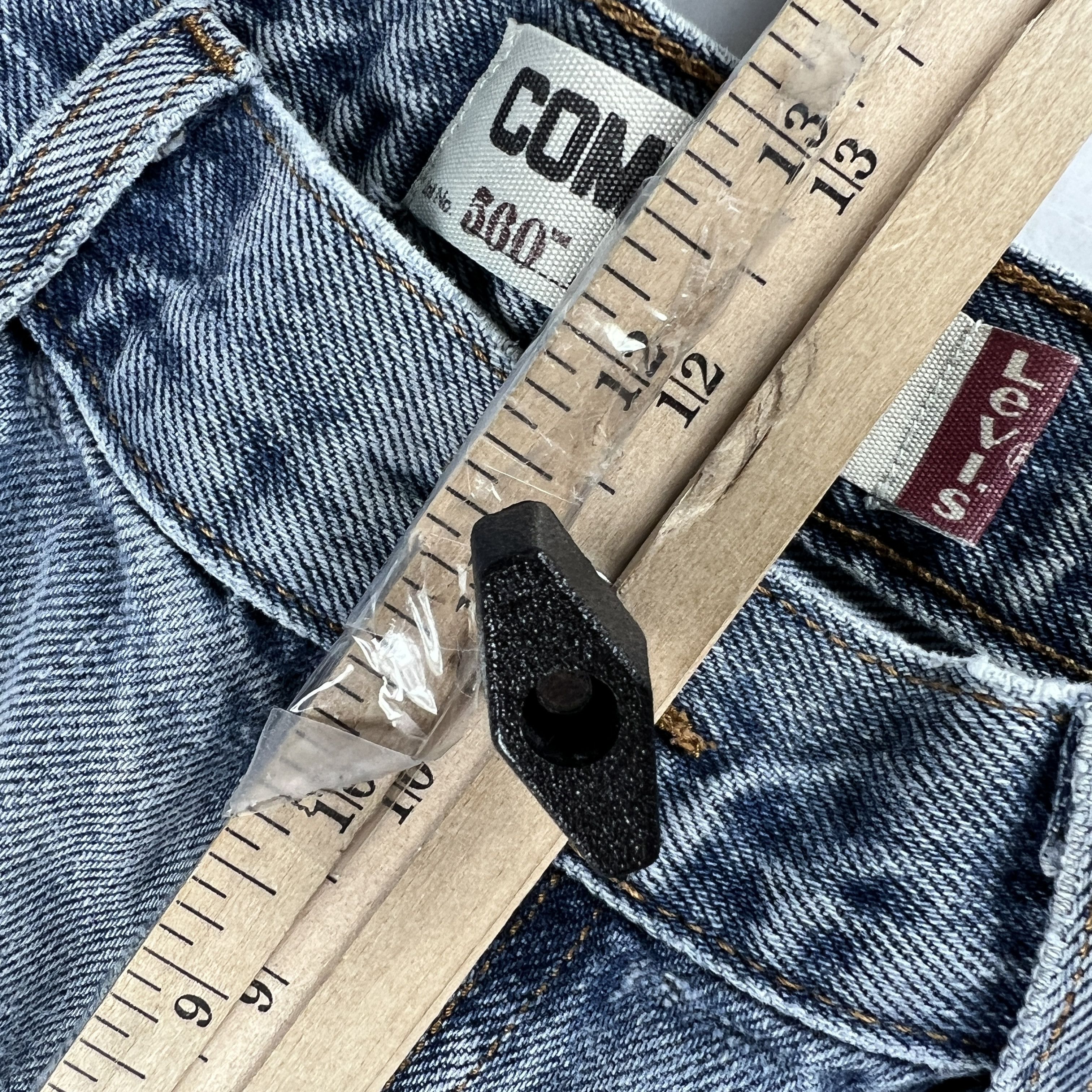 Levi's × Vintage Y2K Levi's Jeans 560 Loose Taper Blue Grunge Denim Size US 33 - 23 Thumbnail