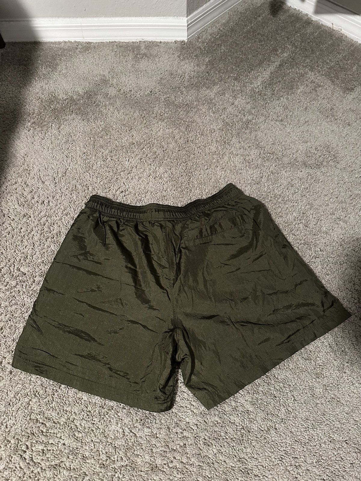 Champion Nylon Olive Green Champion Shorts Size US 34 / EU 50 - 2 Thumbnail