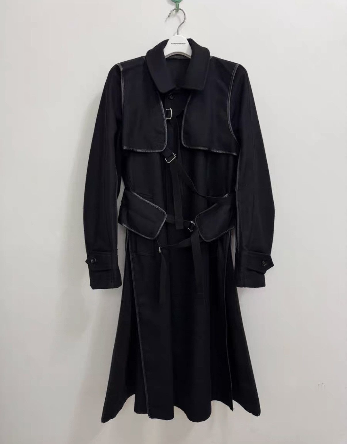 Takahiromiyashita The Soloist. TAKAHIROMIYASHITA THE SOLOIST coat by Takahiro Miyashita Size US S / EU 44-46 / 1 - 1 Thumbnail