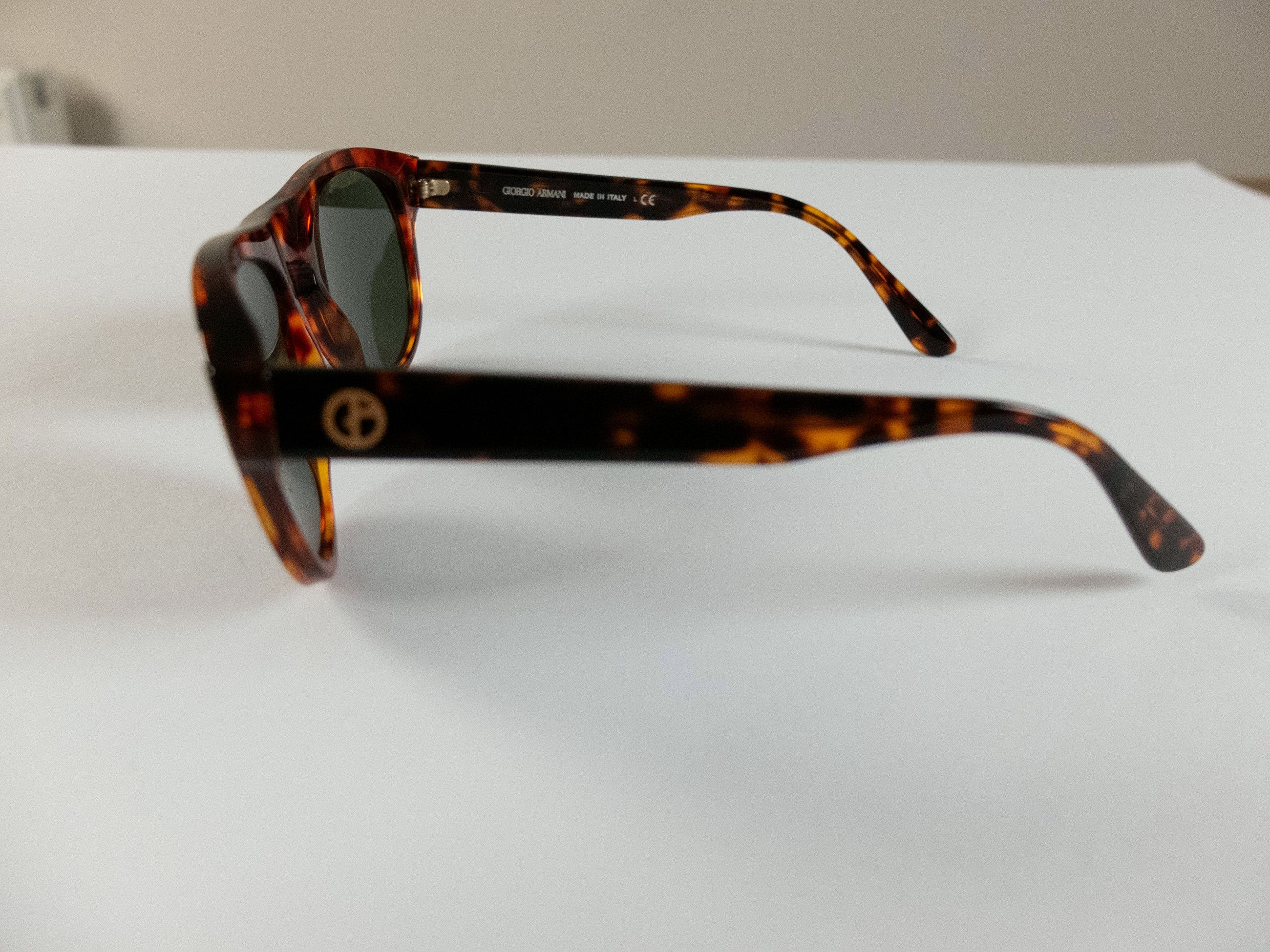 Giorgio Armani GIORGIO ARMANI brown tortoise shell oval sunglasses Italy Size ONE SIZE - 10 Thumbnail