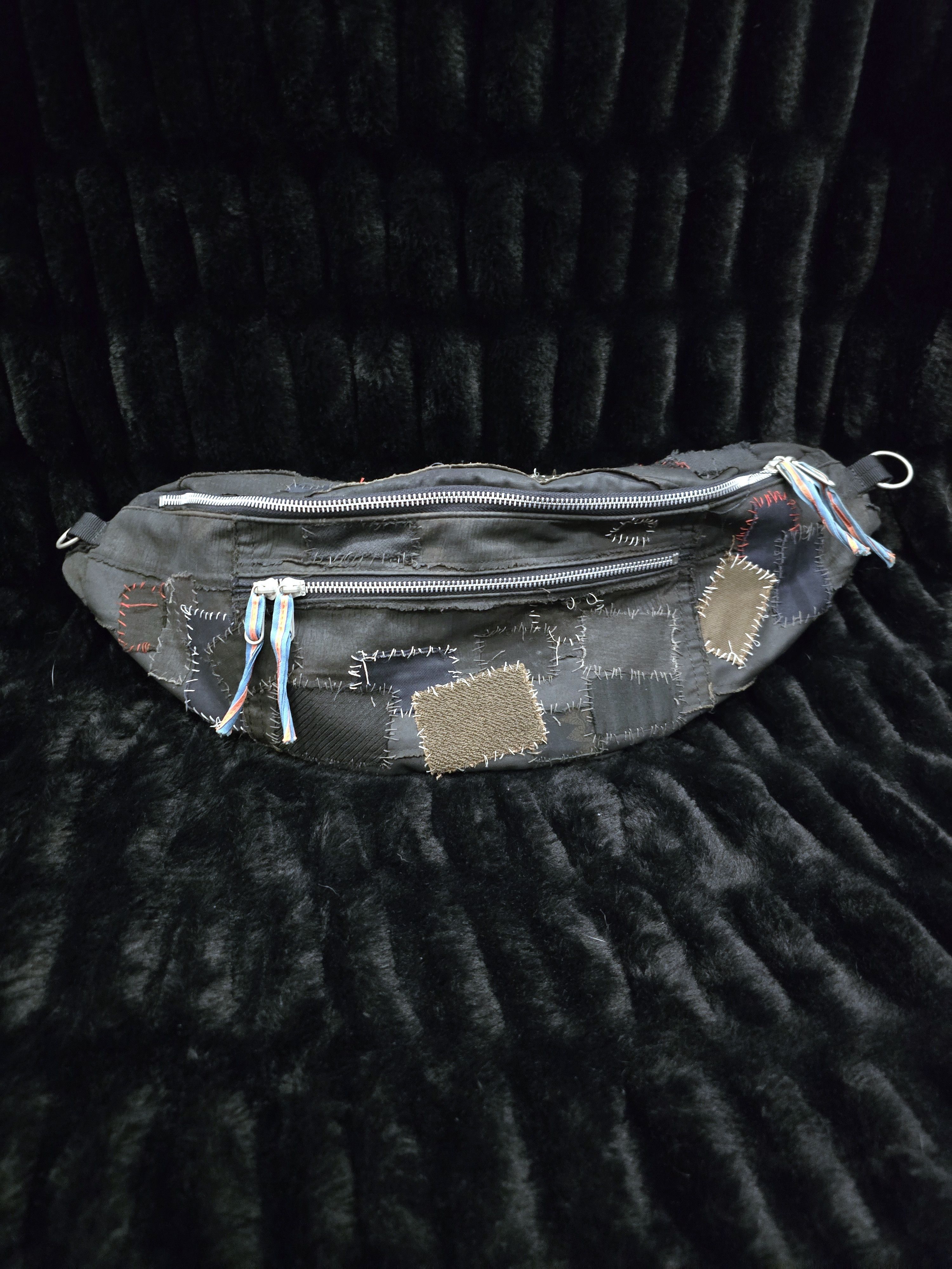 Undercover Undercover SS03 "Scab" Sling Bag Size ONE SIZE - 1 Thumbnail