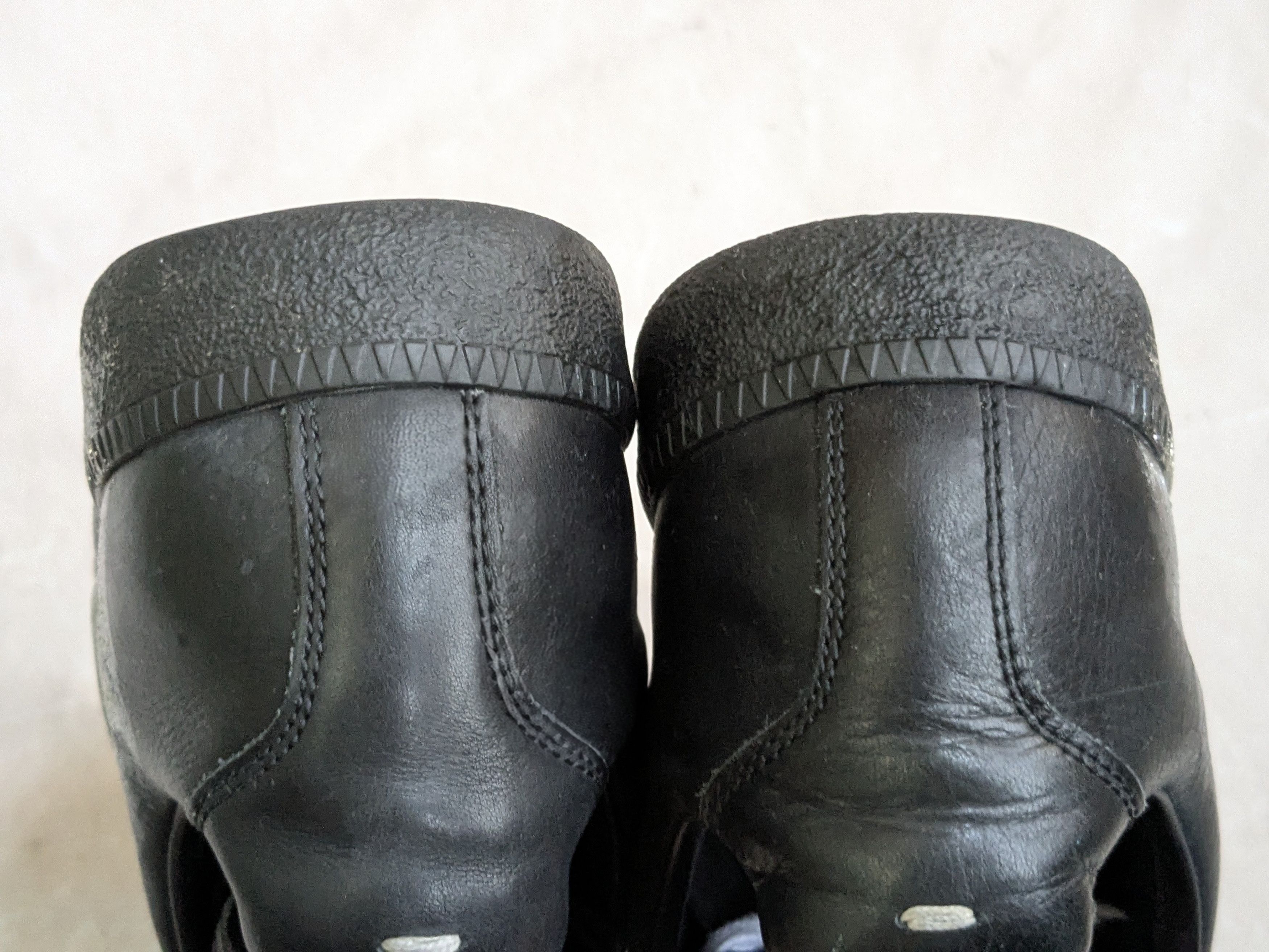 Maison Margiela Maison Margiela Replica GAT Black Silver 8 41 Leather Size US 8 / EU 41 - 12 Thumbnail