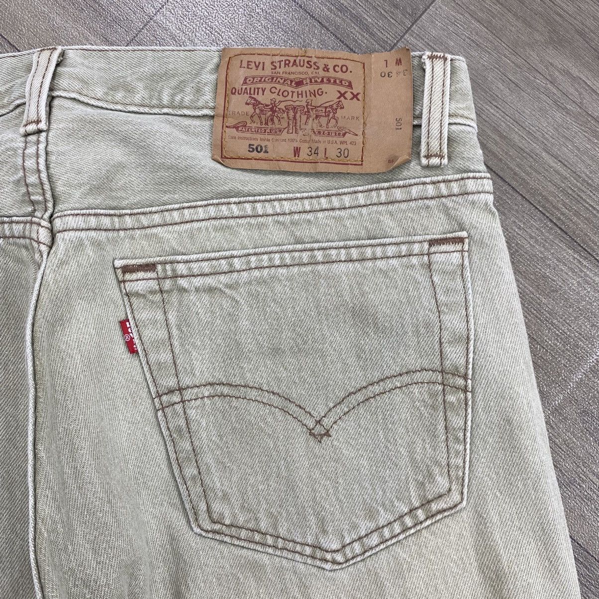 Levi's Vintage Clothing 1990s Vintage Levis Strauss 501 USA 34x30 Jeans Size US 33 - 15 Thumbnail