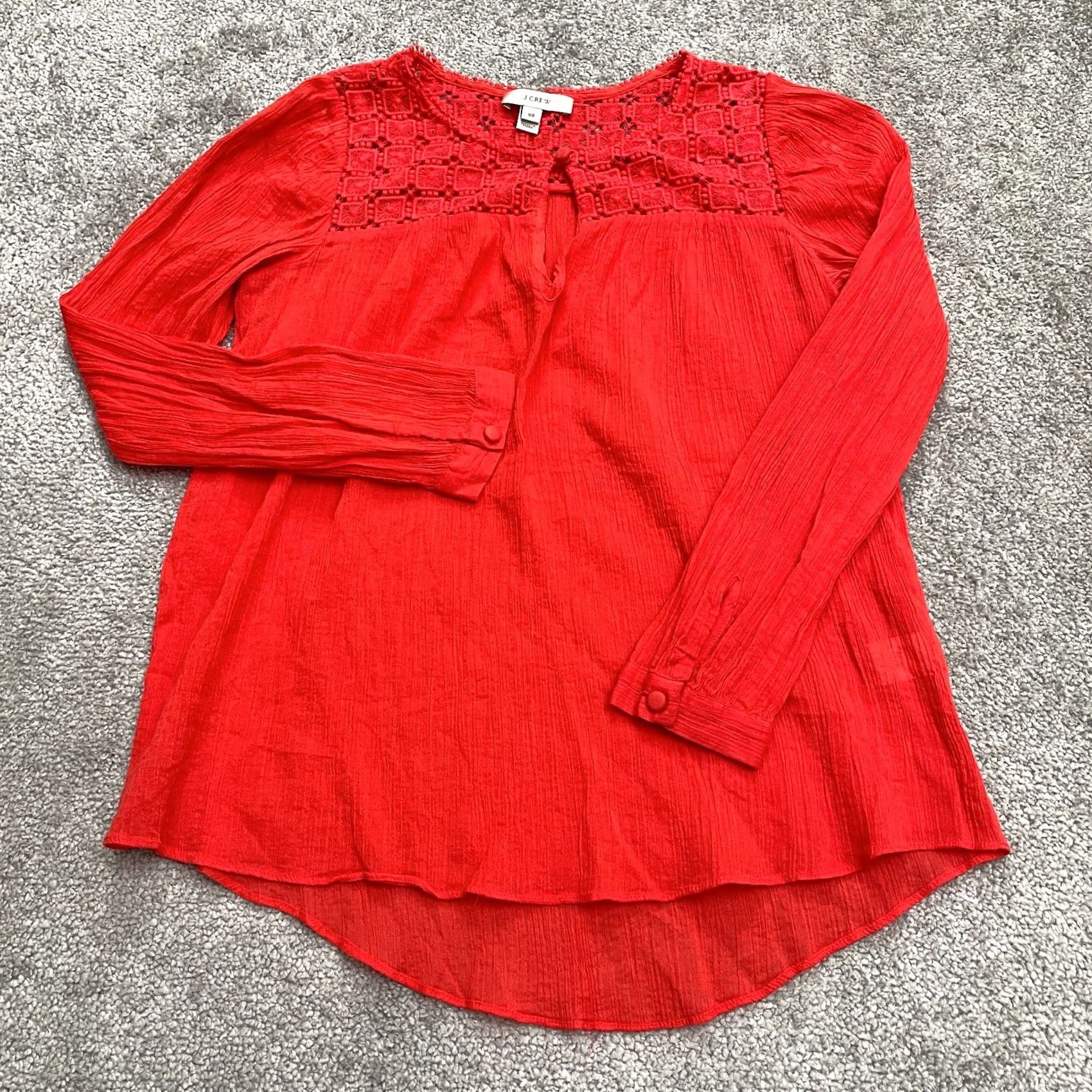 J.Crew J.Crew Blouse Shirt Womens 00 Red Long Sleeve Round Neck Button Embroidered Tunic Cotton Casual Size S / US 4 / IT 40 - 2 Thumbnail