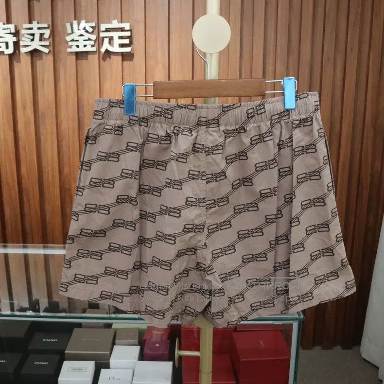 Balenciaga Balenciaga Women's Casual Hot Pants Size 35" - 2 Thumbnail