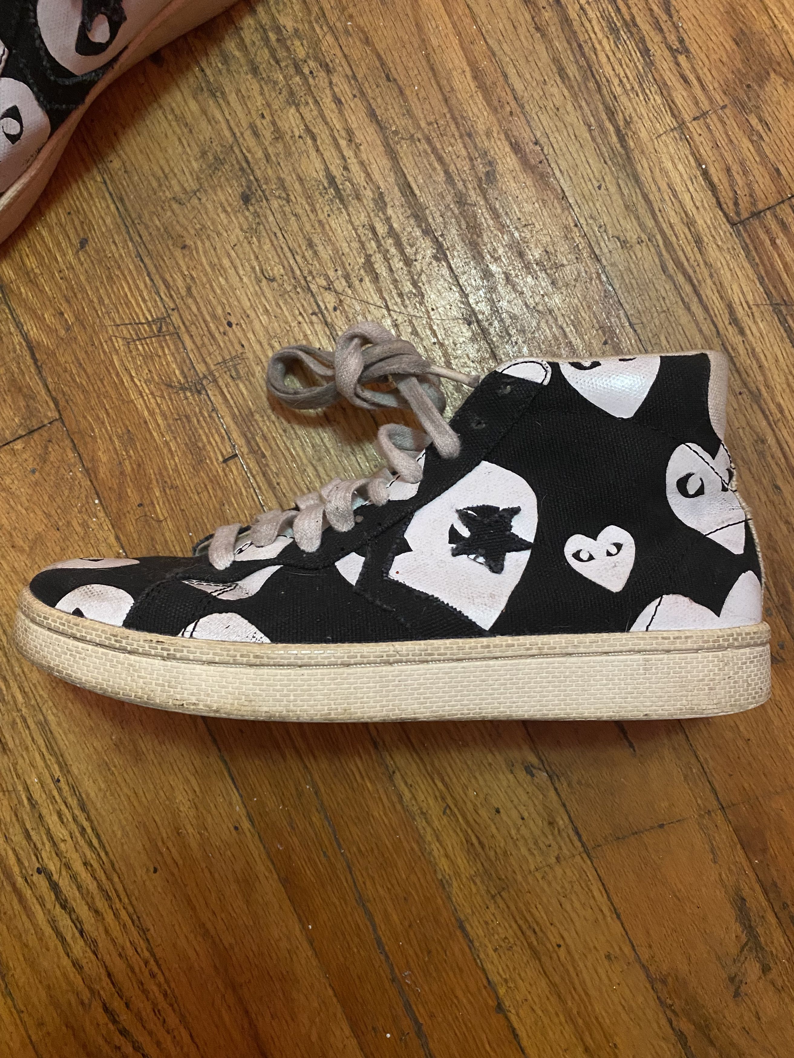 Comme des Garcons COMME DES GARÇONS x CONVERSE Hi-Top Snkrs ⊛ BLK/WTE ⊛ GntlyW Size US 7.5 / IT 37.5 - 2 Thumbnail