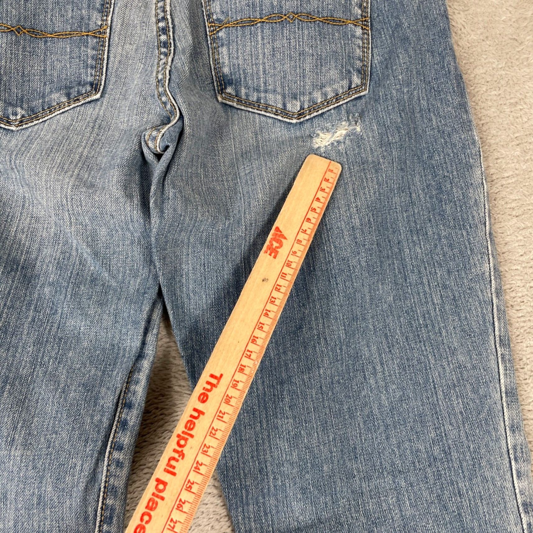 Old Navy Old Navy Jeans Womens 6 Regular Blue Distressed Denim 100% Cotton Flare Low Rise 31in Inseam Size 28" / US 6 / IT 42 - 3 Thumbnail