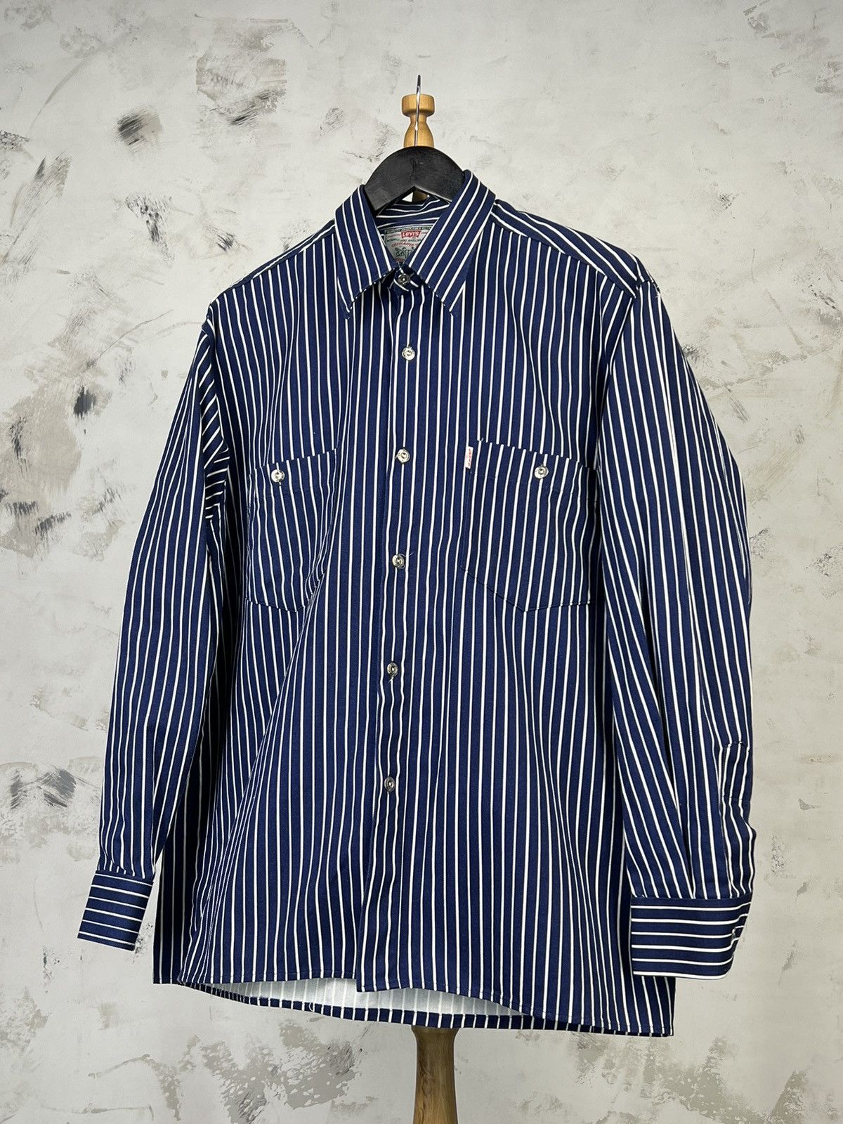 Levi's Vintage Levi’s Pinstripe Button Up Shirt Size L - XL Size US L / EU 52-54 / 3 - 1 Thumbnail