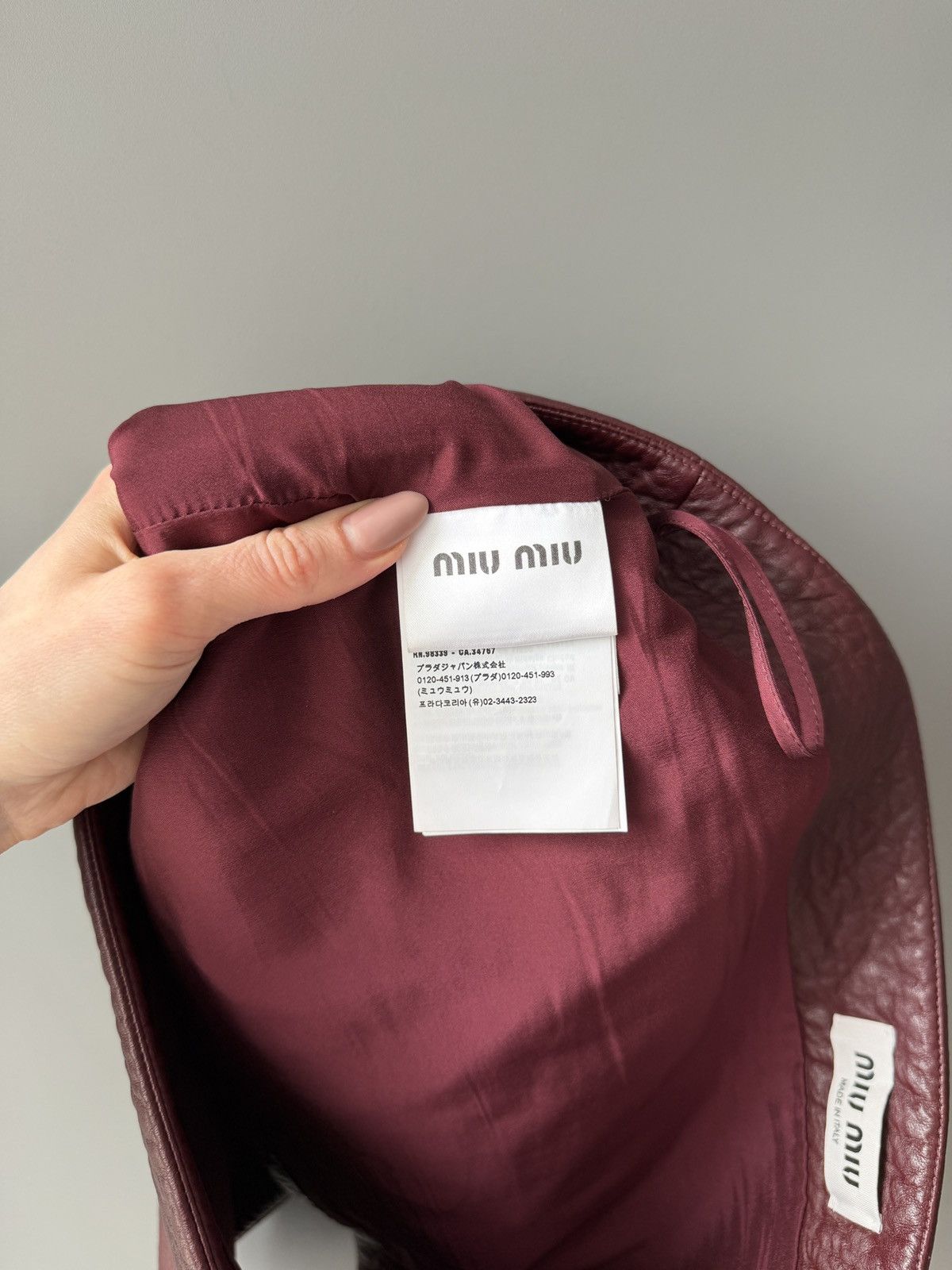 Miu Miu Miu Miu Logo Patch Burgundy Lamb Skin Mini Skirt Size 27" / US 4 / IT 40 - 5 Thumbnail