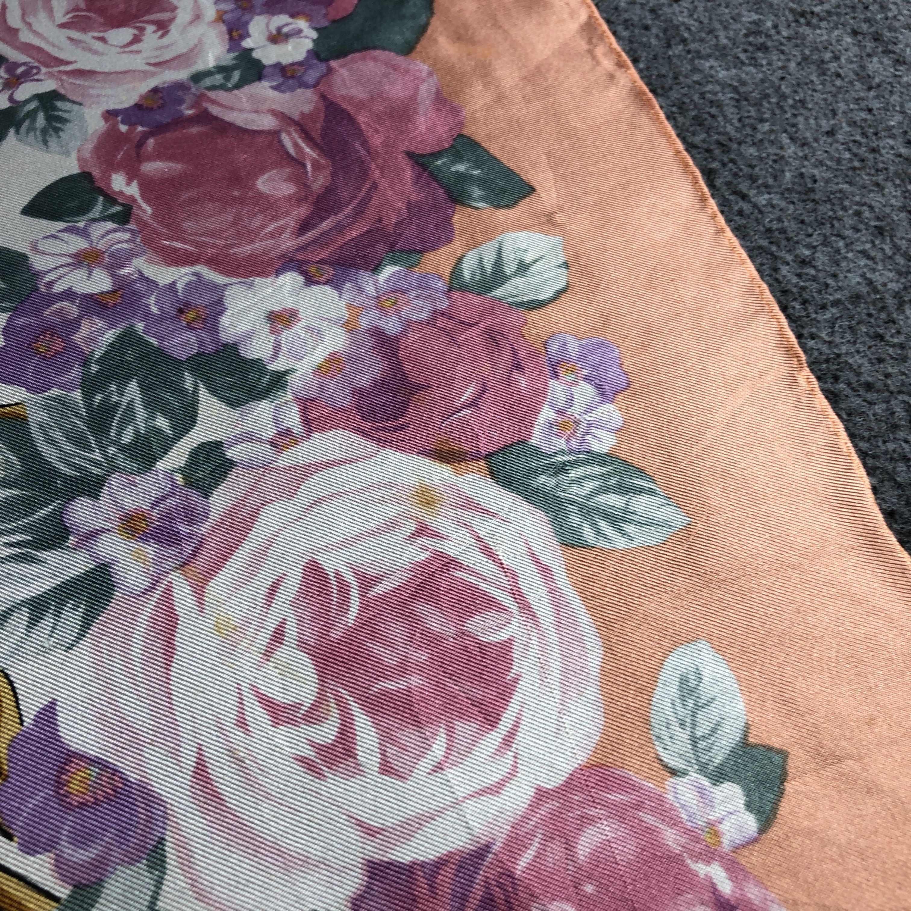 Vintage Vintage Luxury Floral Baroque Silk Scarf M1331 Size ONE SIZE - 5 Thumbnail