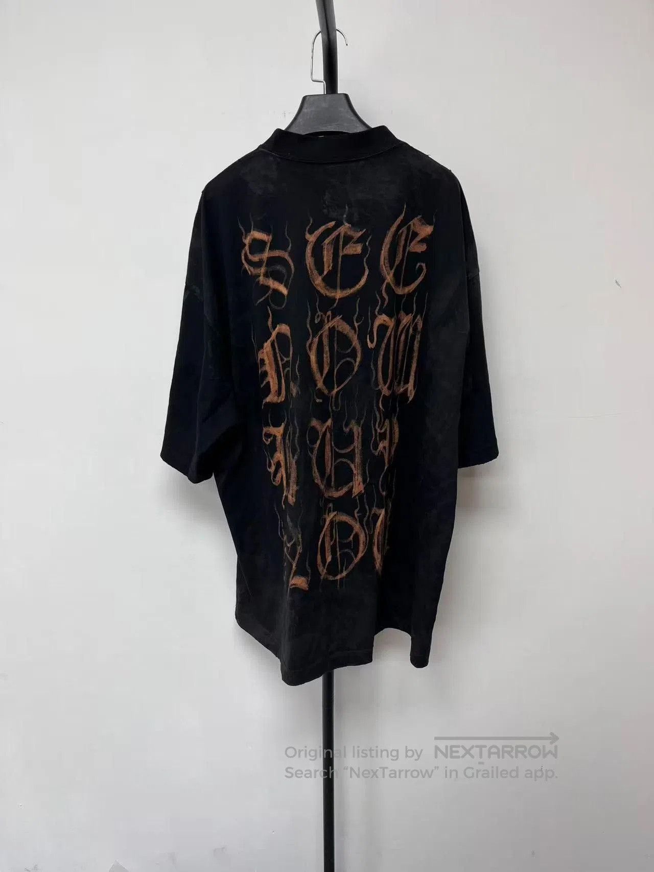 Balenciaga Balenciaga Abstract Logo Print T-Shirt. Size US S / EU 44-46 / 1 - 2 Thumbnail