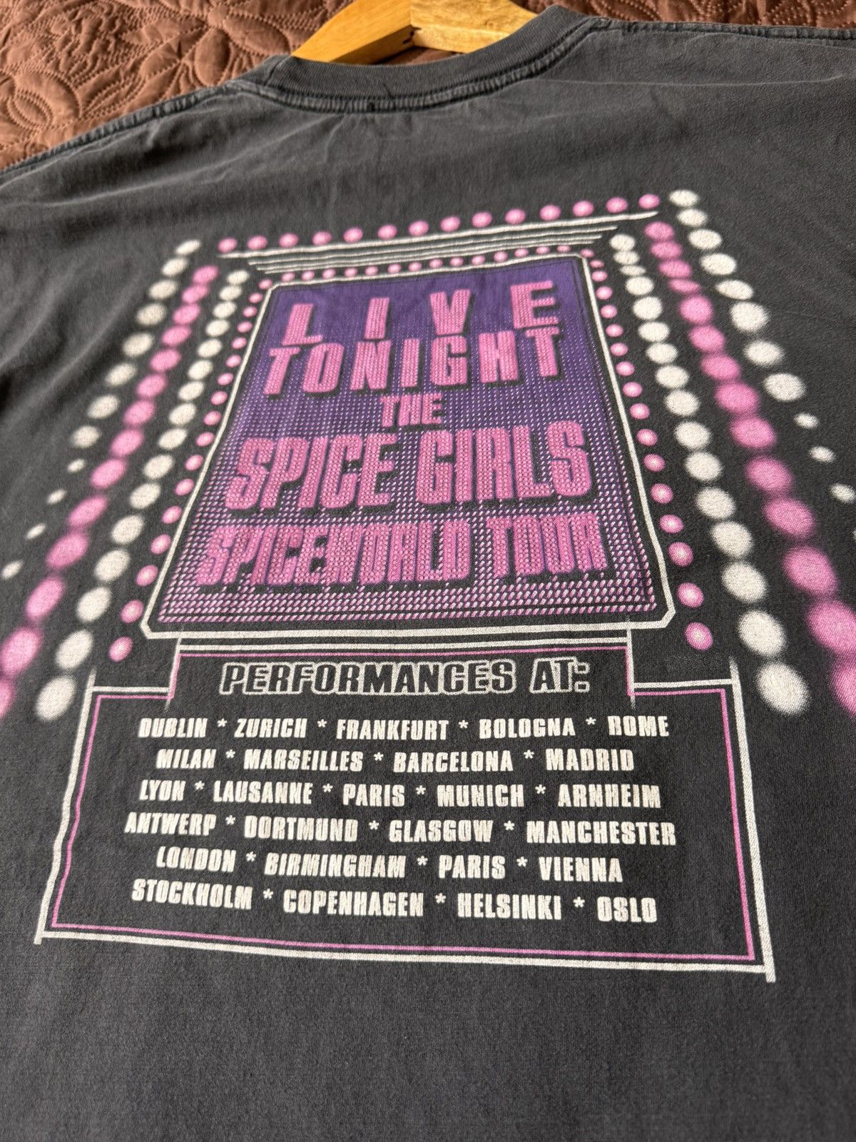 Band Tees Vintage band spice girl europe tour 1998 Size US M / EU 48-50 / 2 - 11 Thumbnail