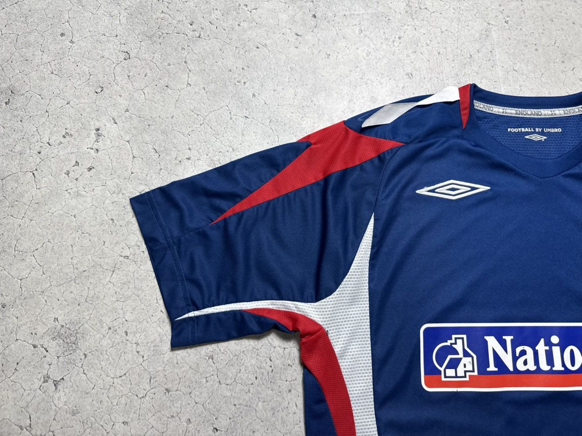 Umbro Umbro England Team Training 2005/2006 Soccer Jersey Vintage Size US M / EU 48-50 / 2 - 4 Thumbnail