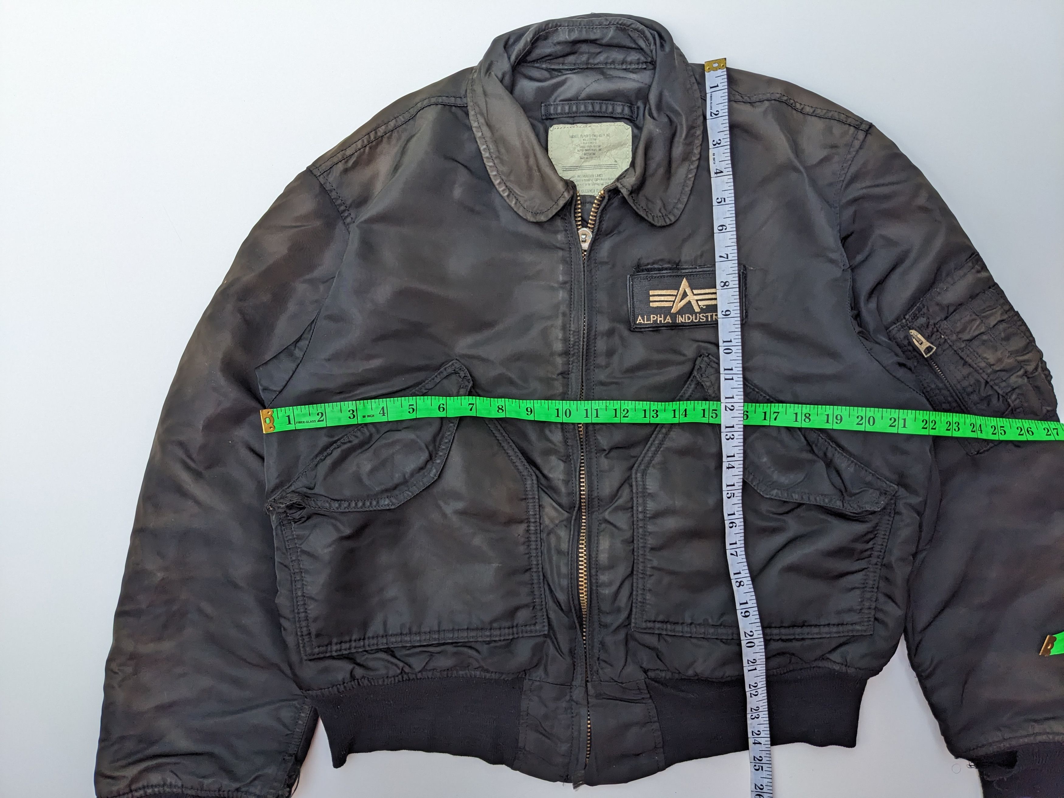 Alpha Industries × Vintage Vintage Alpha Industries sunfaded bomber jacket Size US M / EU 48-50 / 2 - 7 Thumbnail