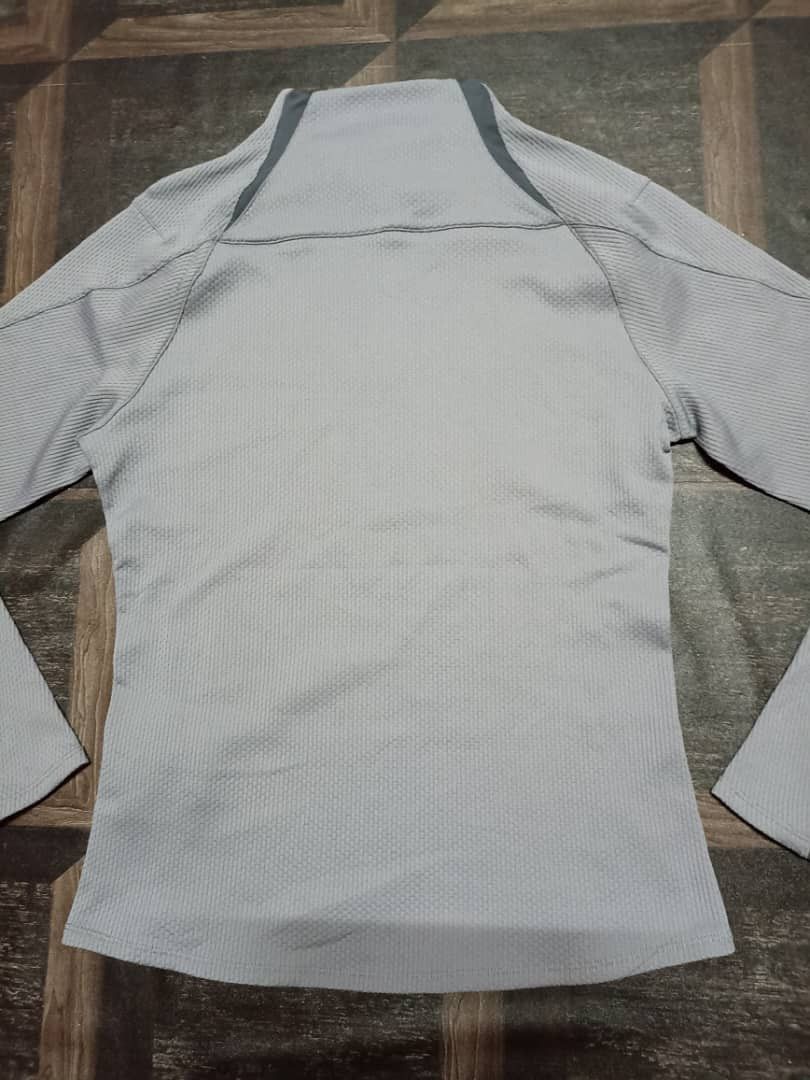 Nike Nike Sphere Dry long Sleeve Size L / US 10 / IT 46 - 4 Thumbnail