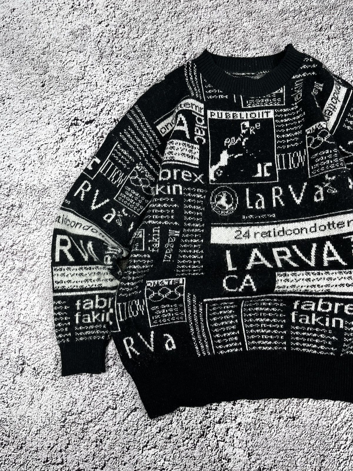 Vintage Vintage Y2K all over gazette style sweater streetwear size L Size US L / EU 52-54 / 3 - 1 Thumbnail
