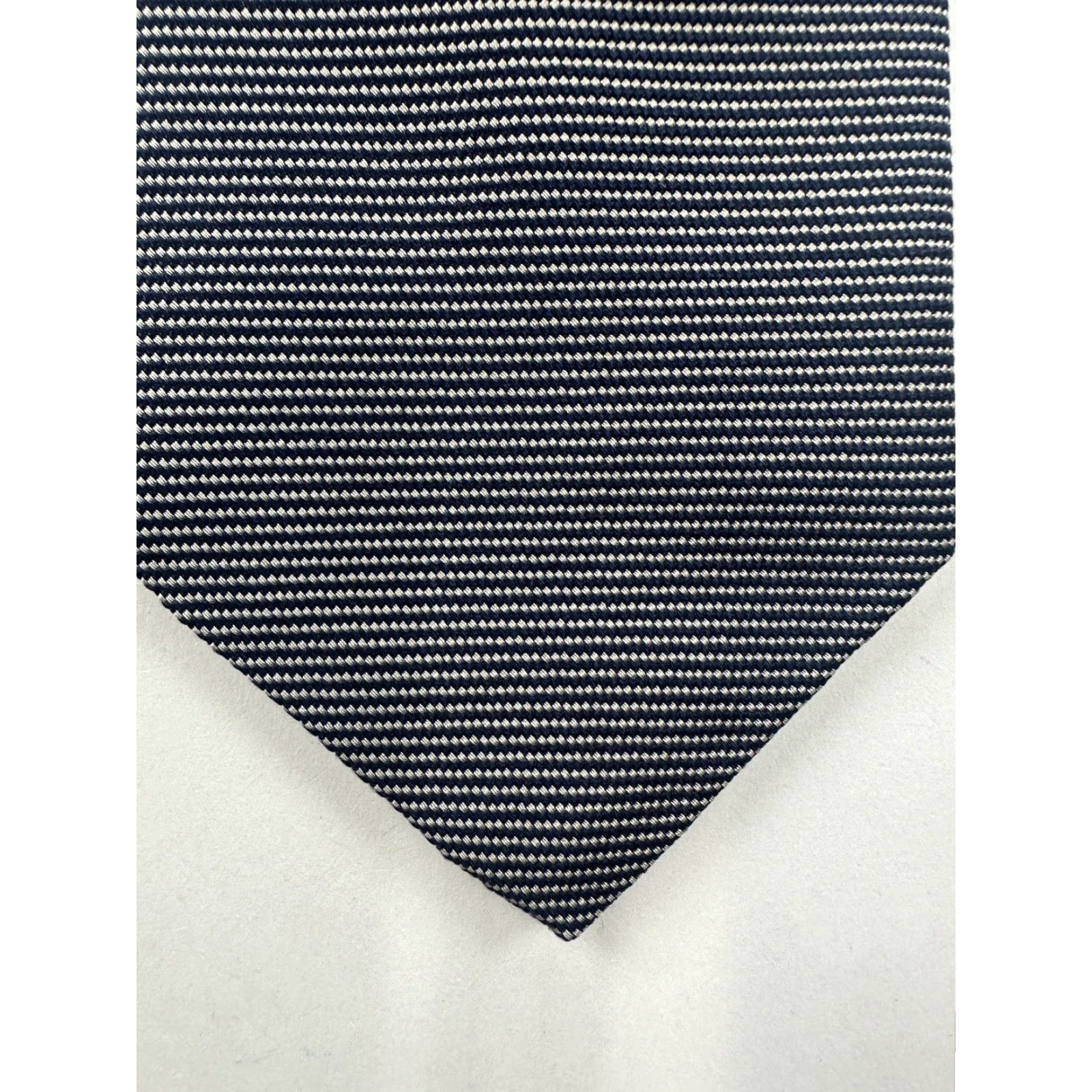 Robert Talbott VINTAGE Robert Talbott Tie Navy Blue 100% Silk Made In USA Hand Sewn Men Adult Silk Tie Navy Blue 100% Silk USA Hand Sewn Mens Size ONE SIZE - 3 Thumbnail