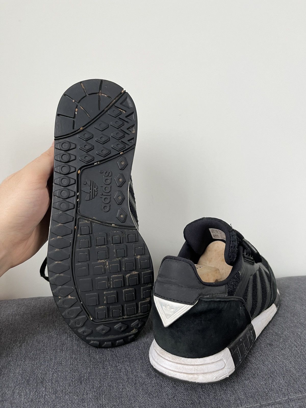 Adidas × White Mountaineering Adidas Boston x White Mountaineering Size US 6.5 / EU 39-40 - 13 Thumbnail