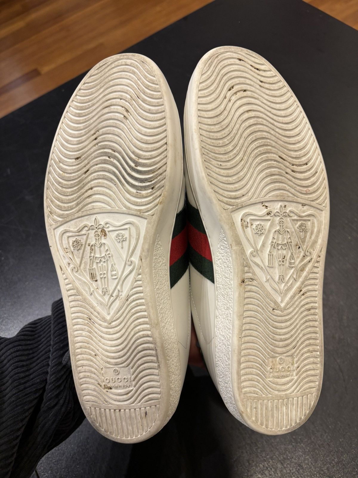 Gucci Gucci Ace Low Top Sneaker Crocodile Leather Size US 10 / EU 43 - 7 Thumbnail